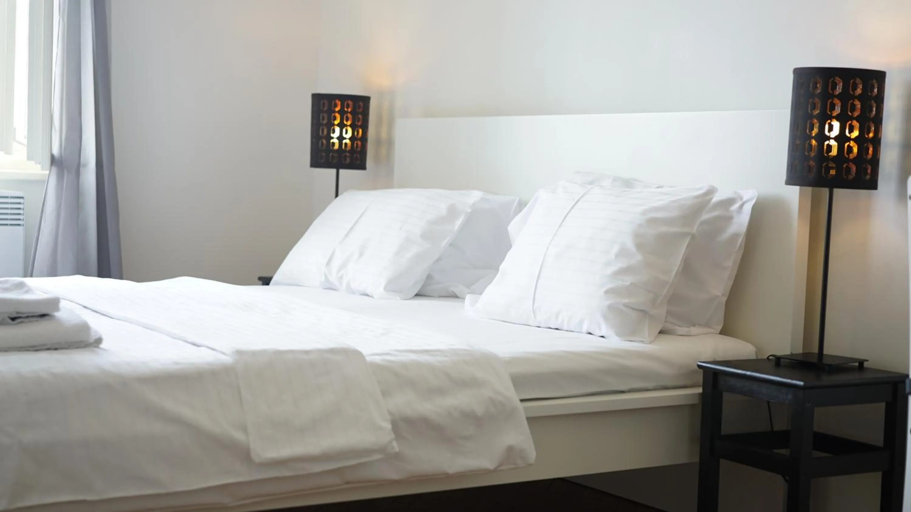 Bed in Royal Road Residence