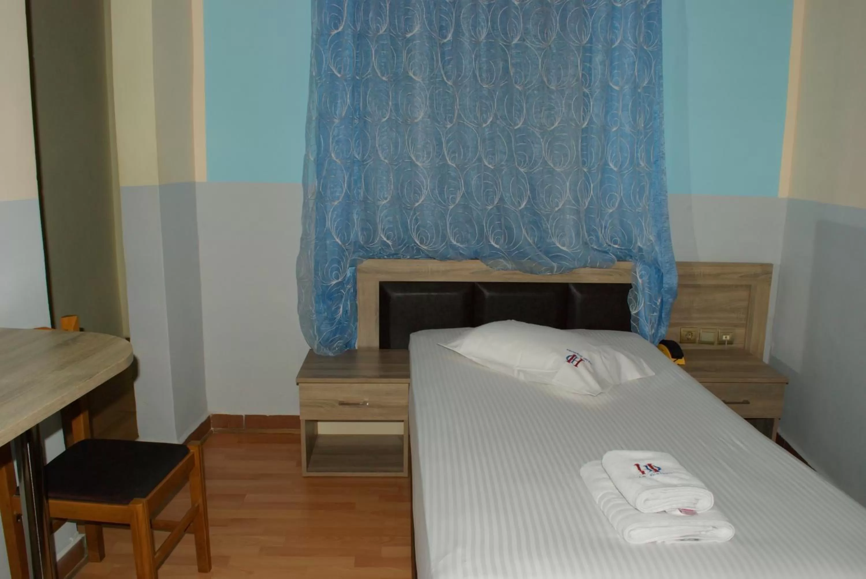 Bed in Diethnes Hotel