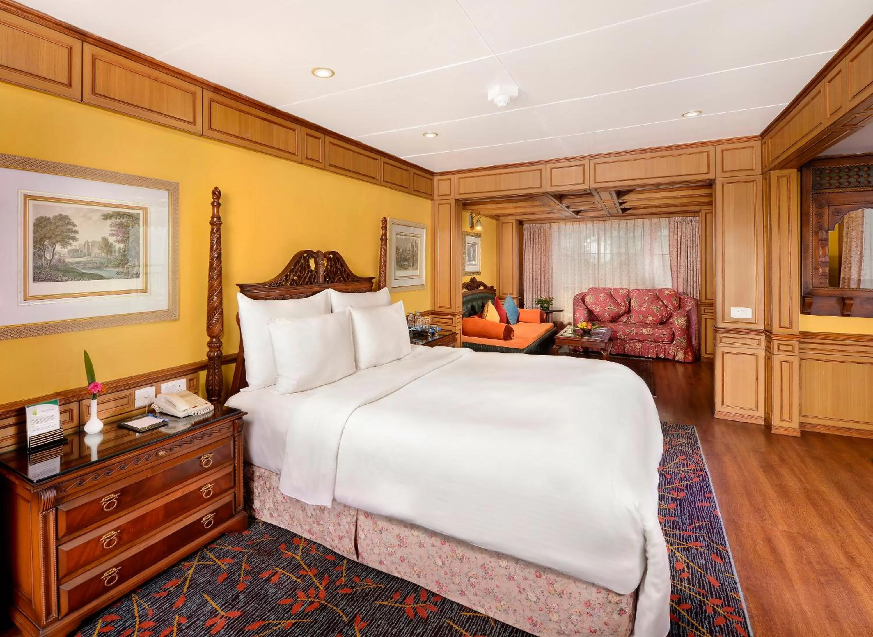 Photo of the whole room, Bed in Mayfair Darjeeling