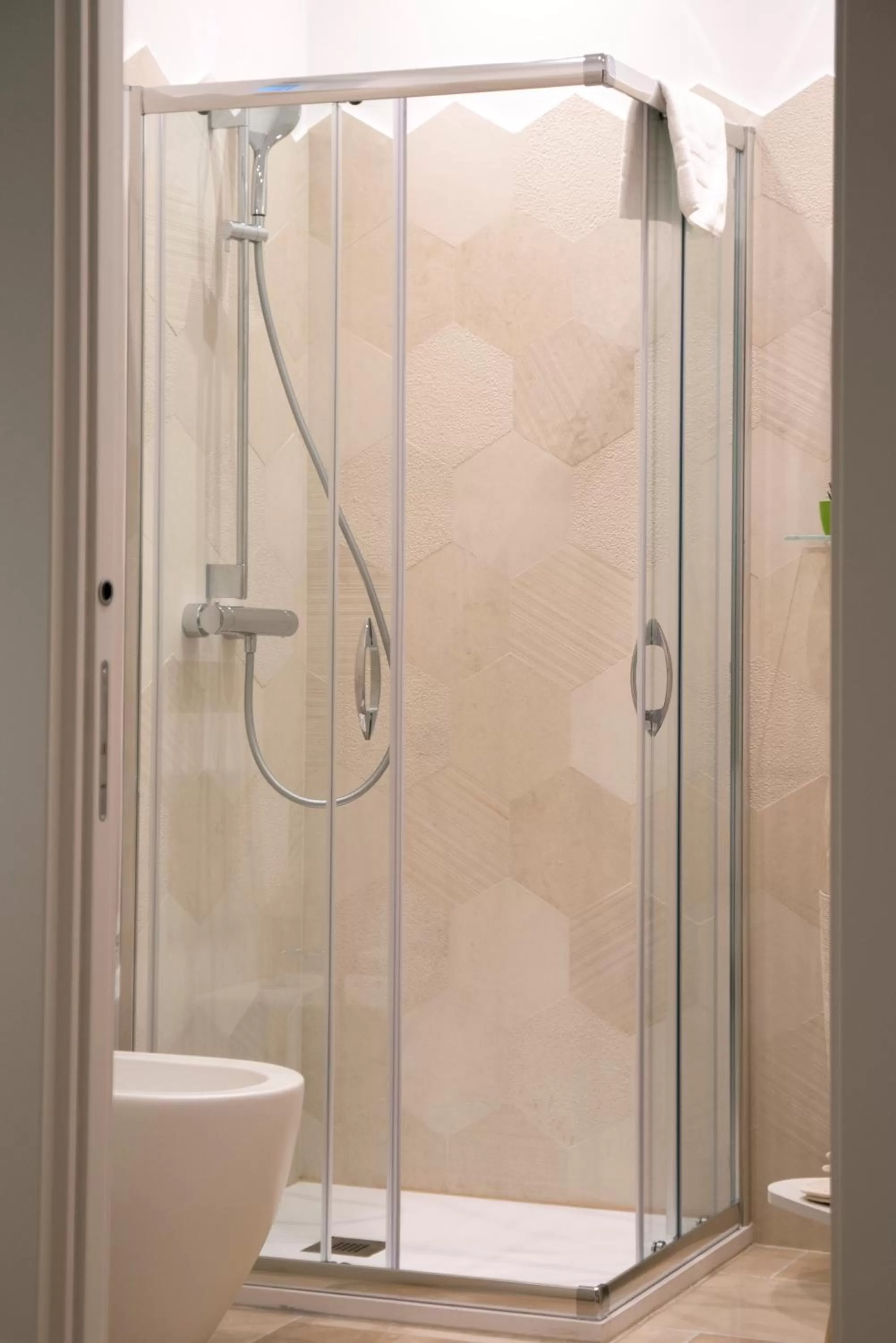 Bathroom in Otto Apulia House