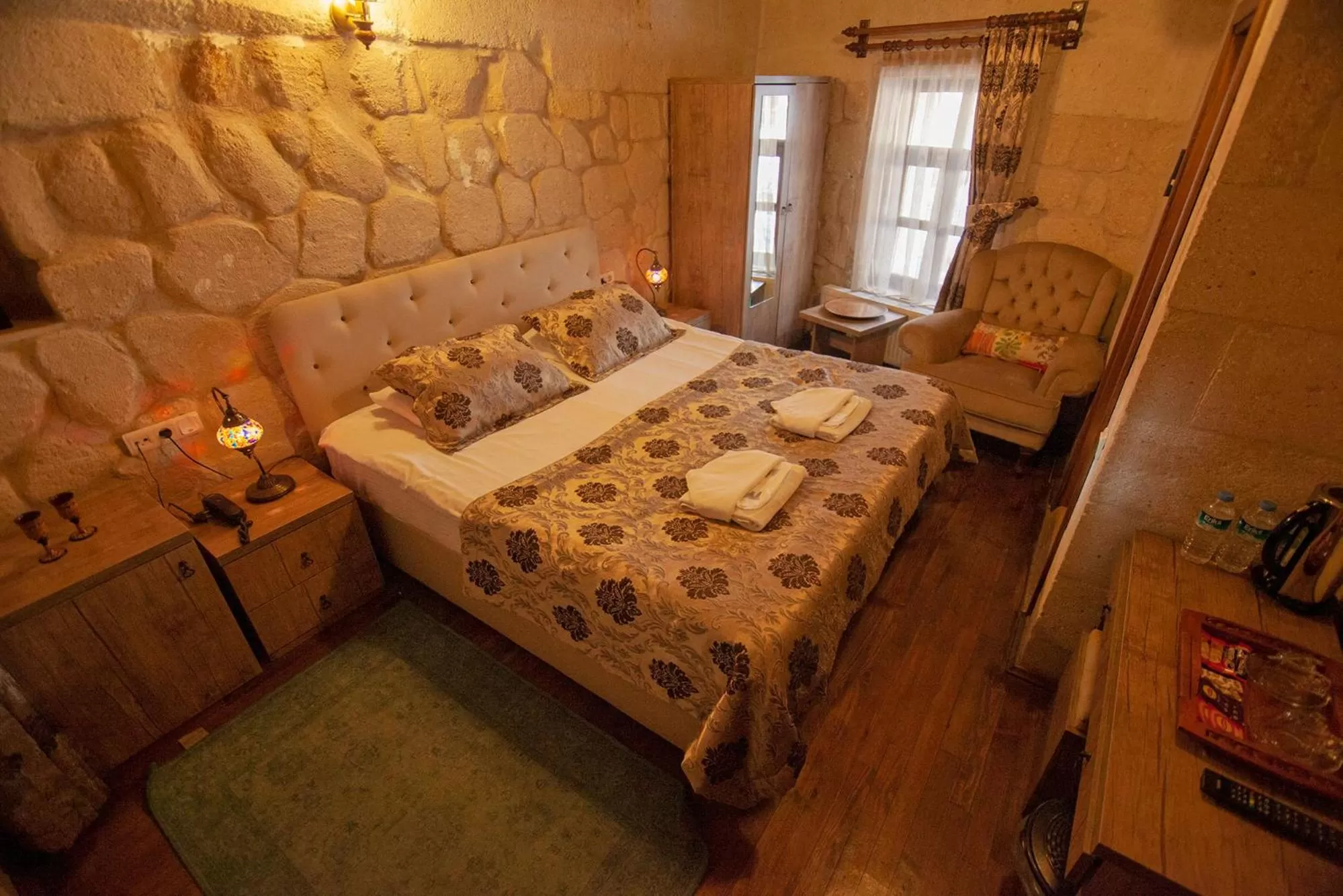 Bedroom, Bed in Diamond of Cappadocia