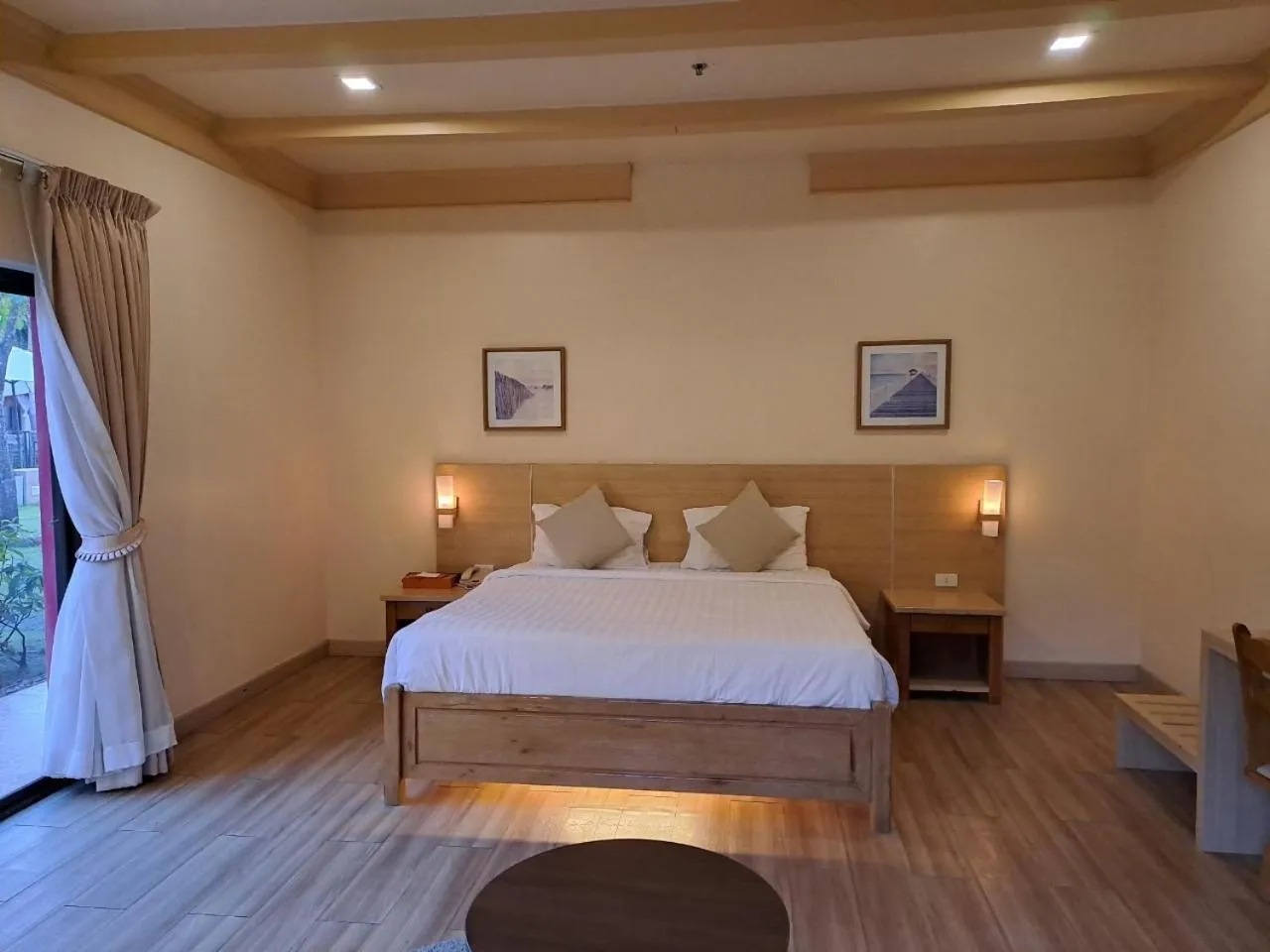 Bed in PM Lake Mabprachan Pattaya