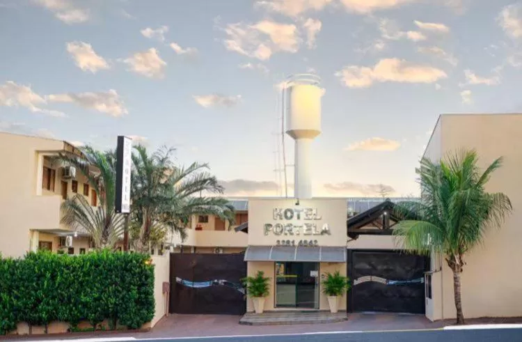 Property Building in Hotel Portela III