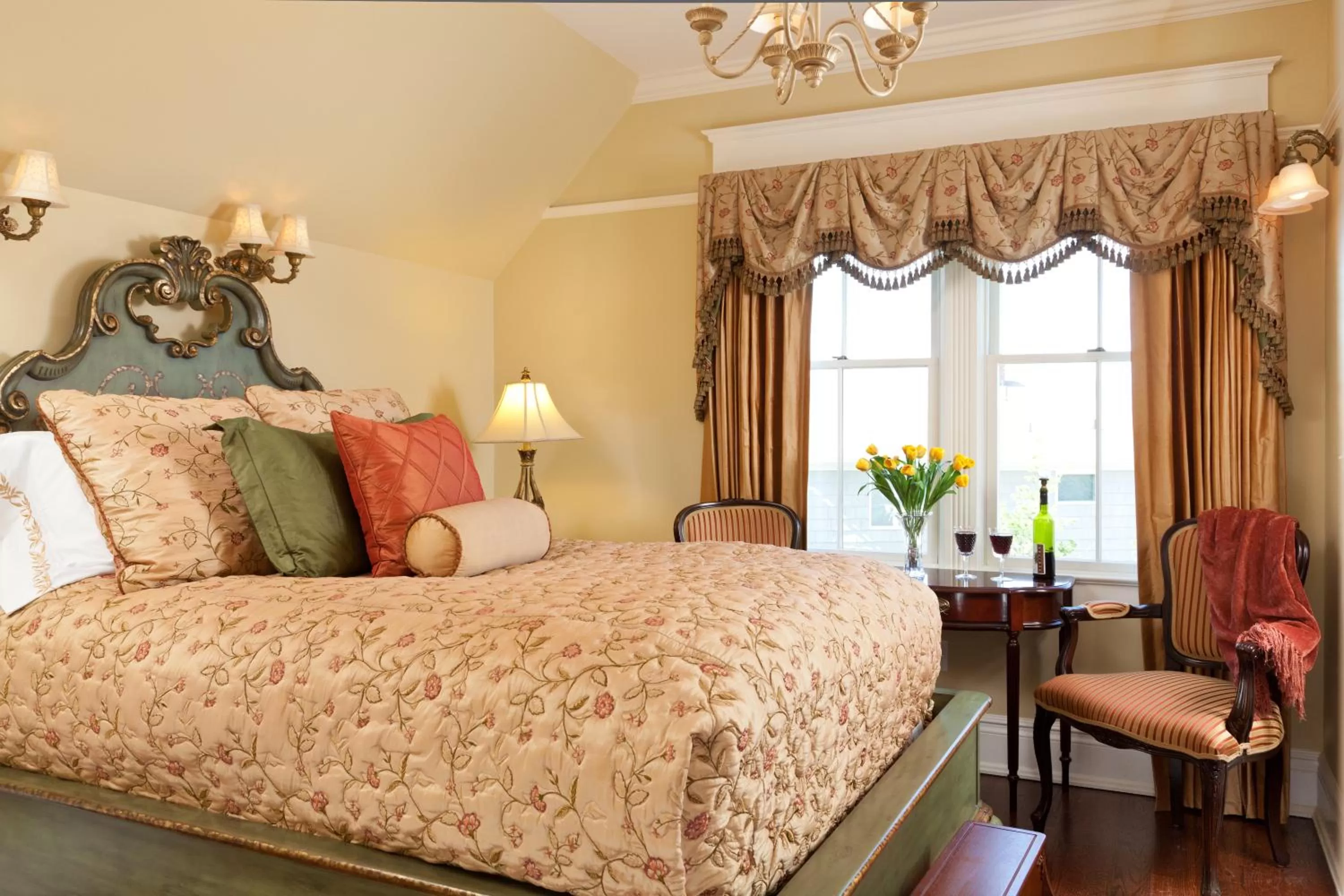 Bedroom, Bed in The Tower Cottage Bed and Breakfast