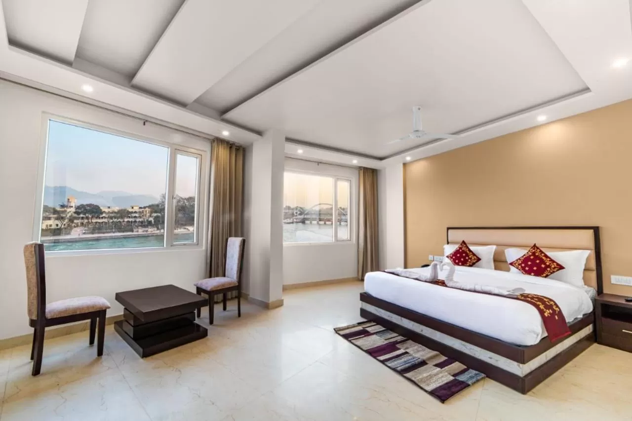 Property building in Hotel Trimurti