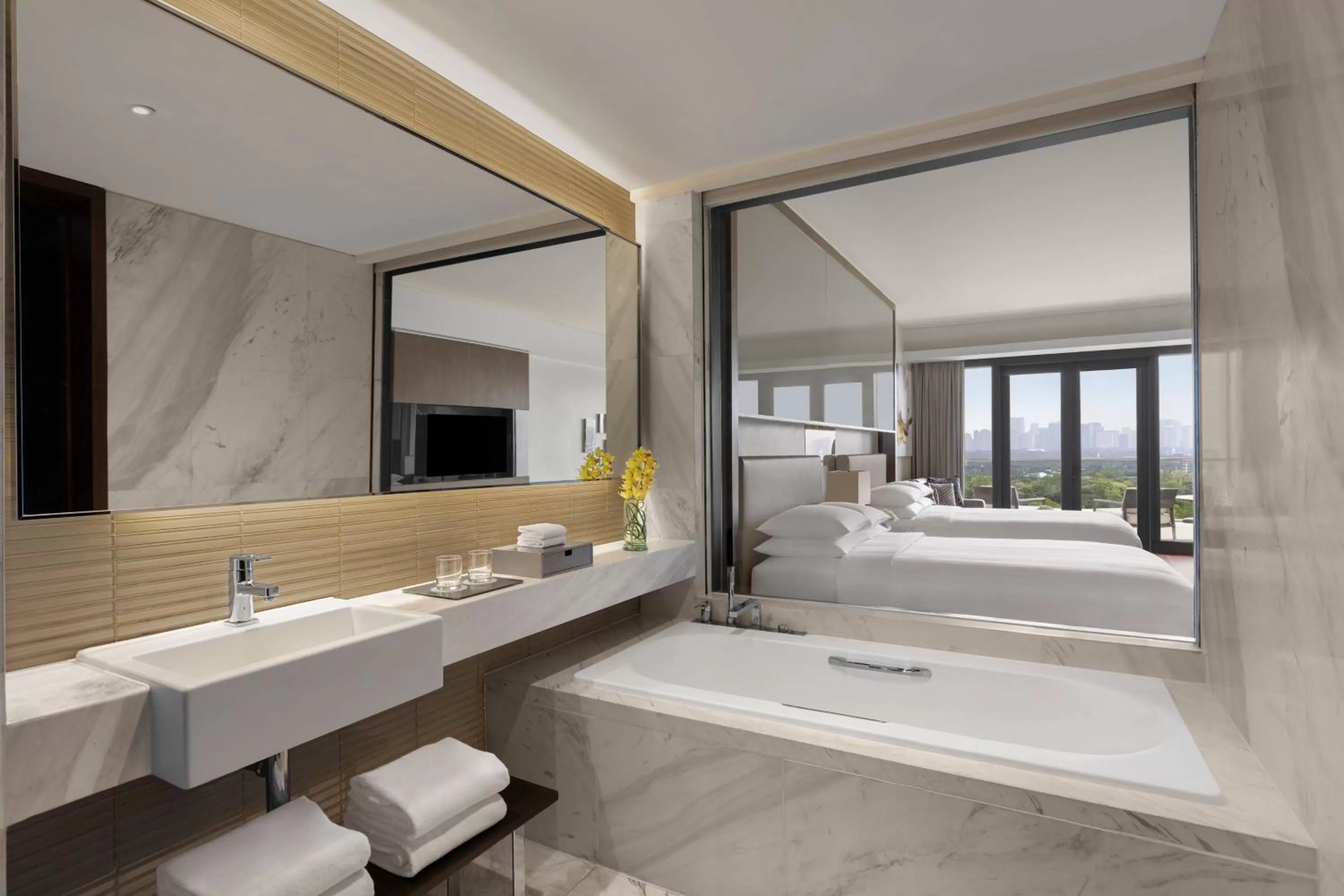 Bathroom in Manila Marriott Hotel at Newport World Resorts