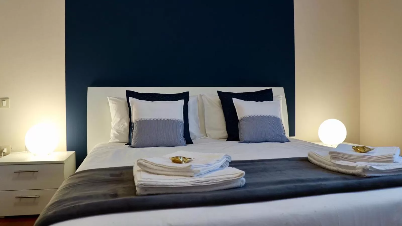 Photo of the whole room, Bed in A Casa di Grace