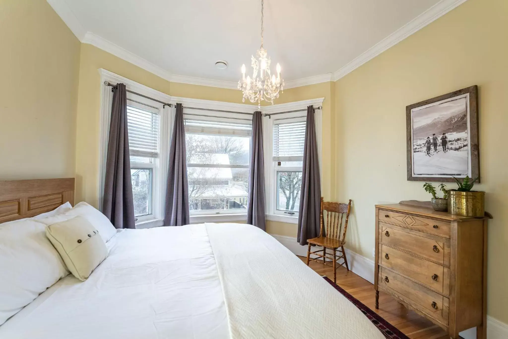 King Room with Mountain View - single occupancy in The Copeland King Room with Mountain View - single occupancy in The Copeland