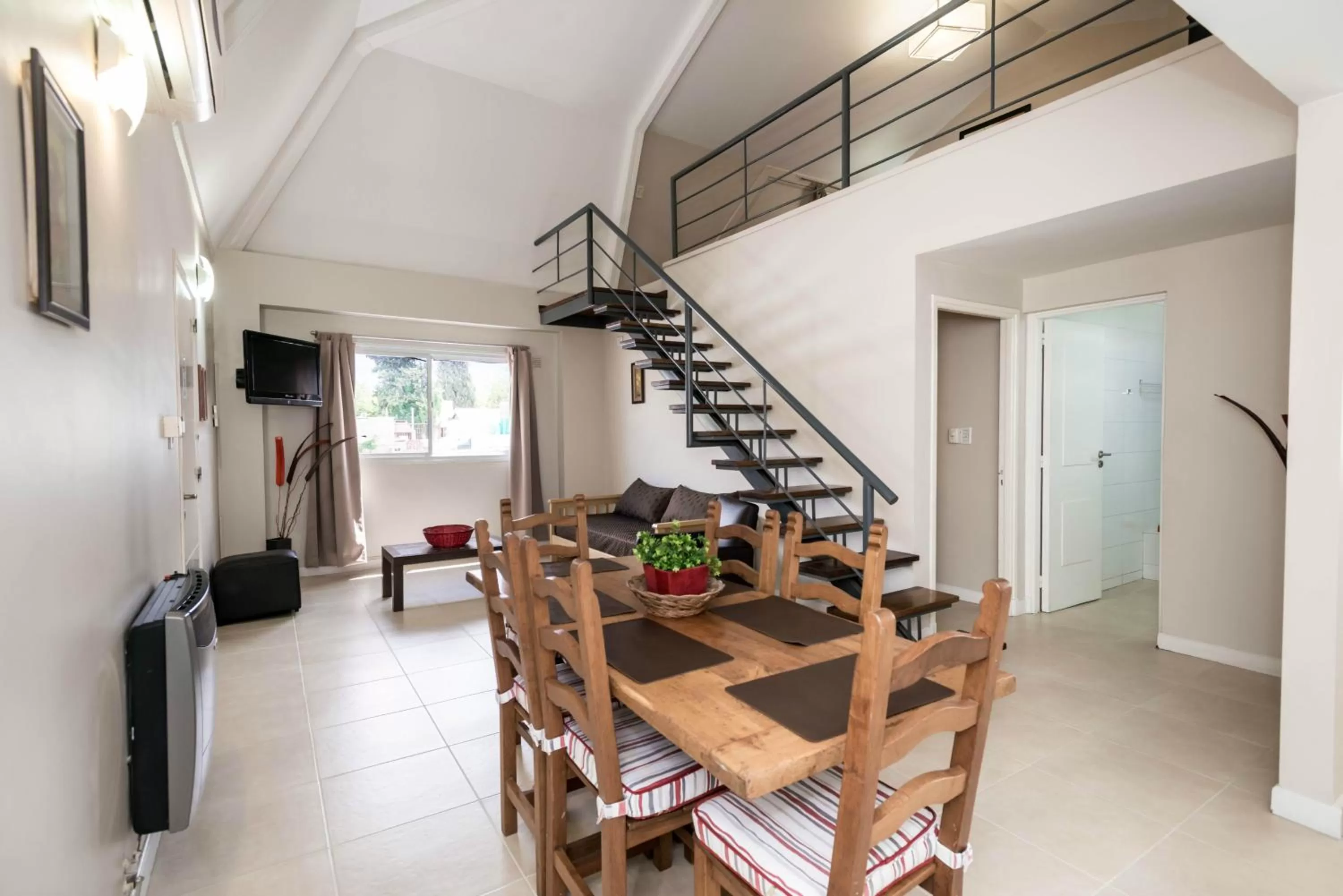 Living room in Soltigua Apart Hotel Mendoza