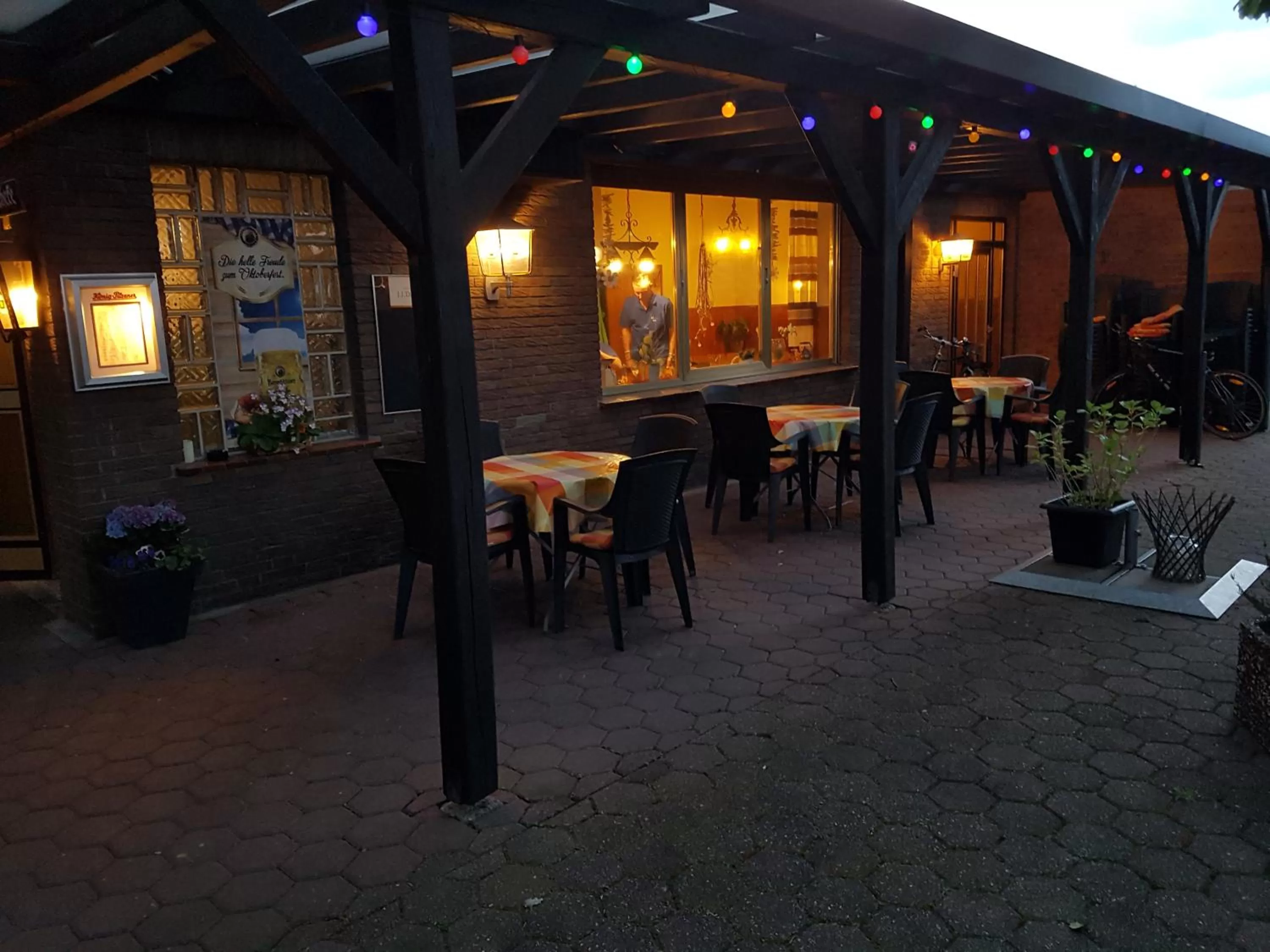 Property building, Restaurant/Places to Eat in Landgasthof Schänzer