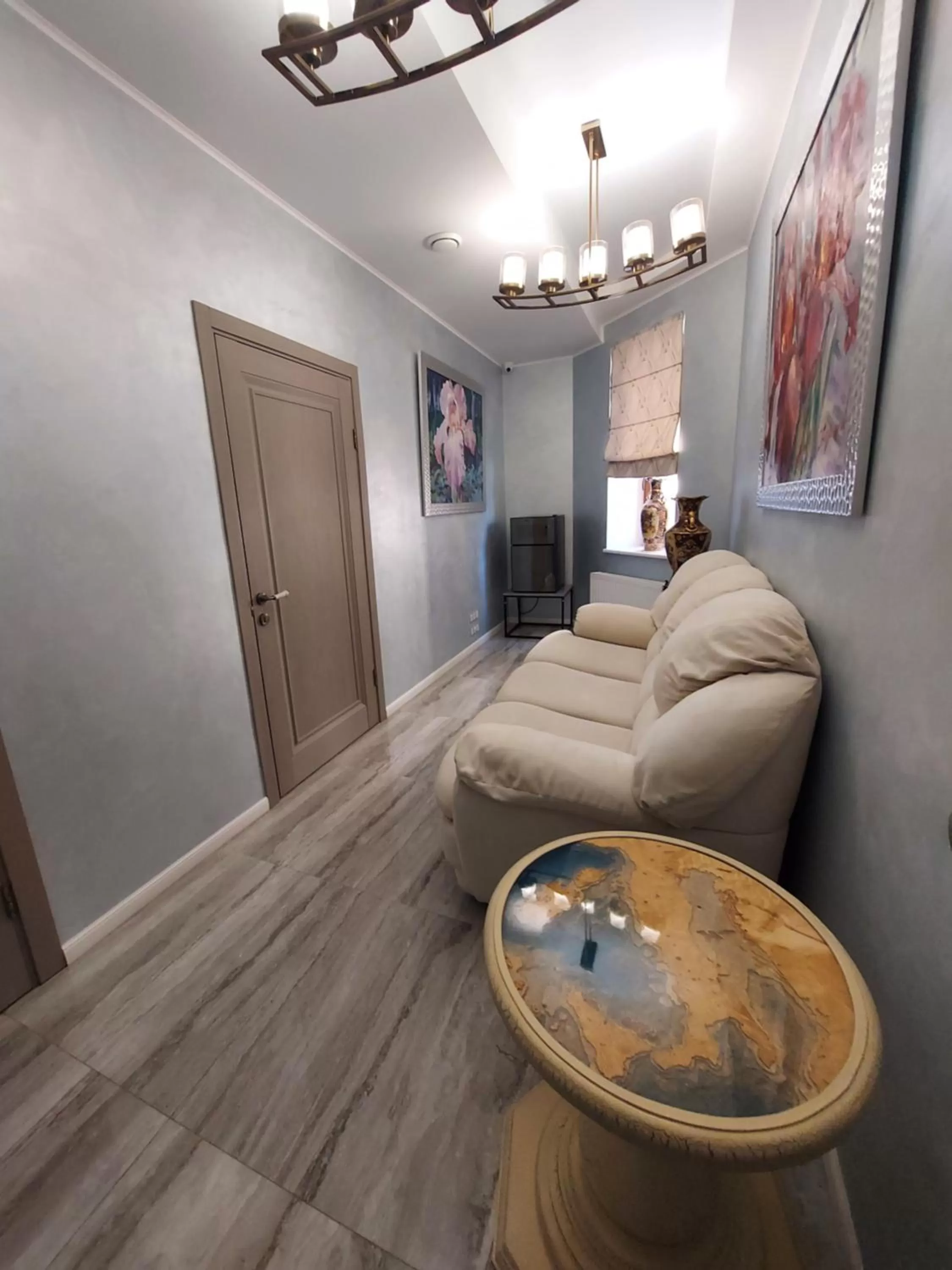 Meeting/conference room, Seating Area in Hotel "Mandarin Clubhouse"