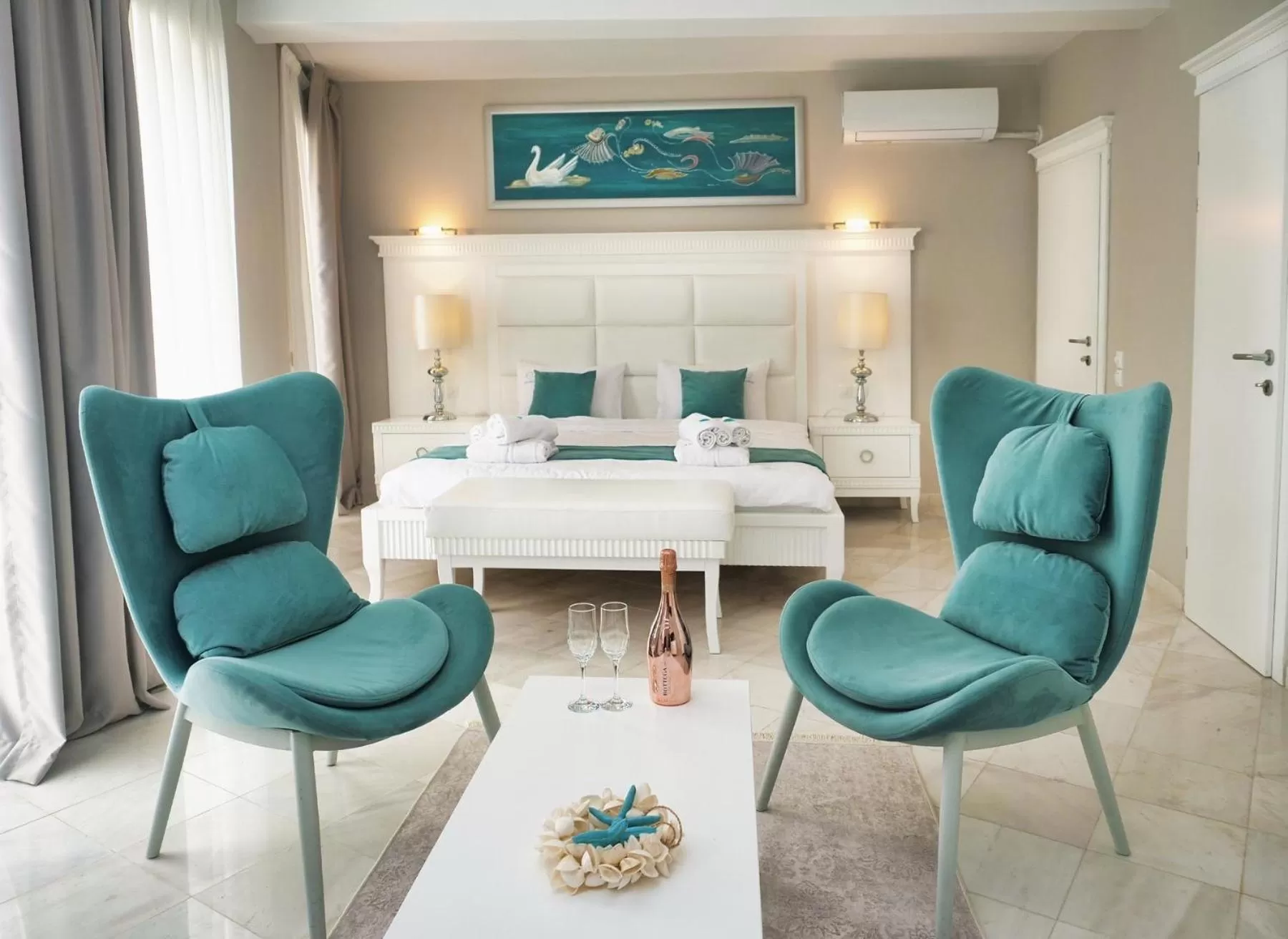 Deluxe Double or Twin Room with Lake View in Villa Bella Ohrid