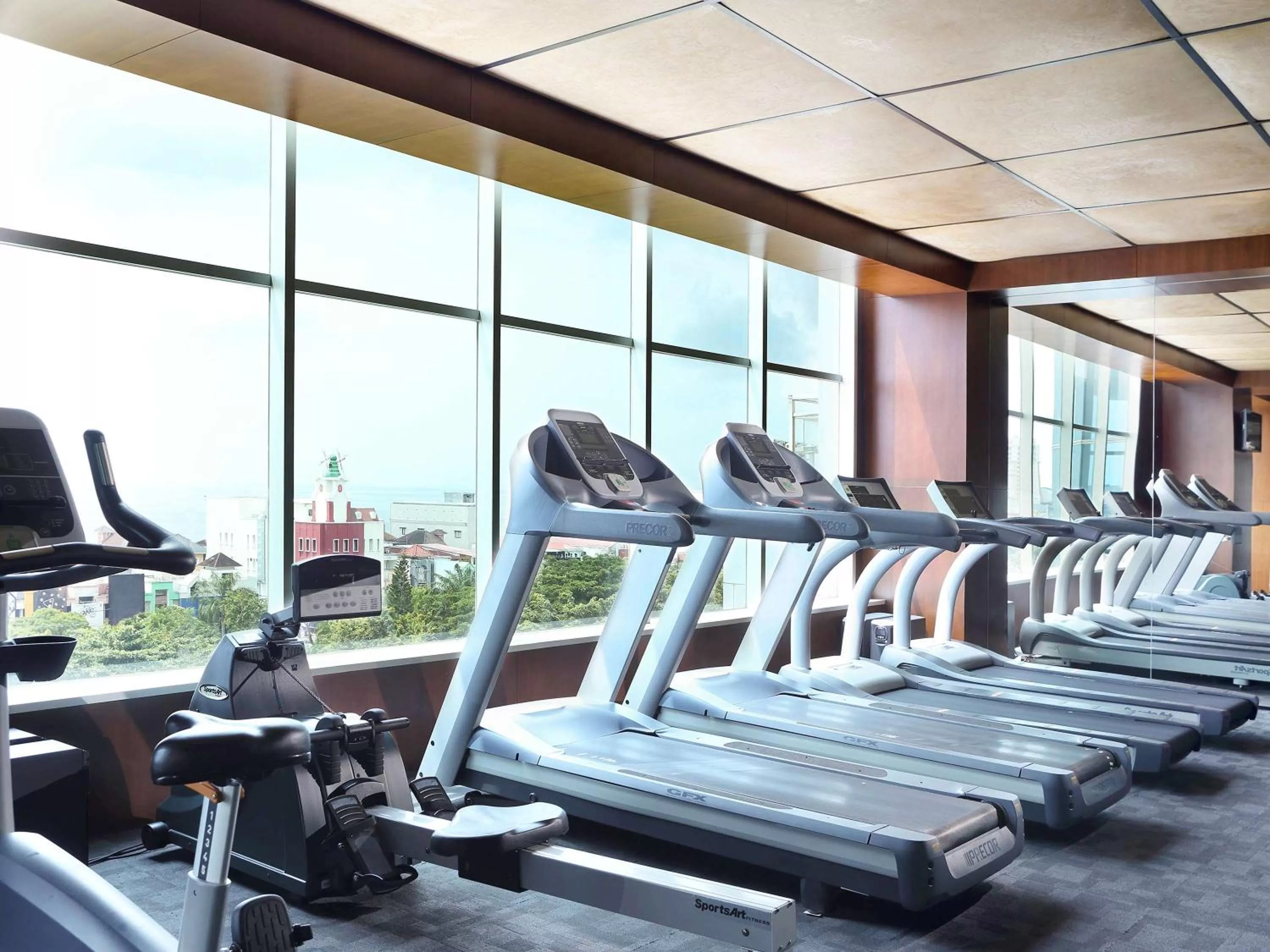 Fitness centre/facilities in Novotel Balikpapan