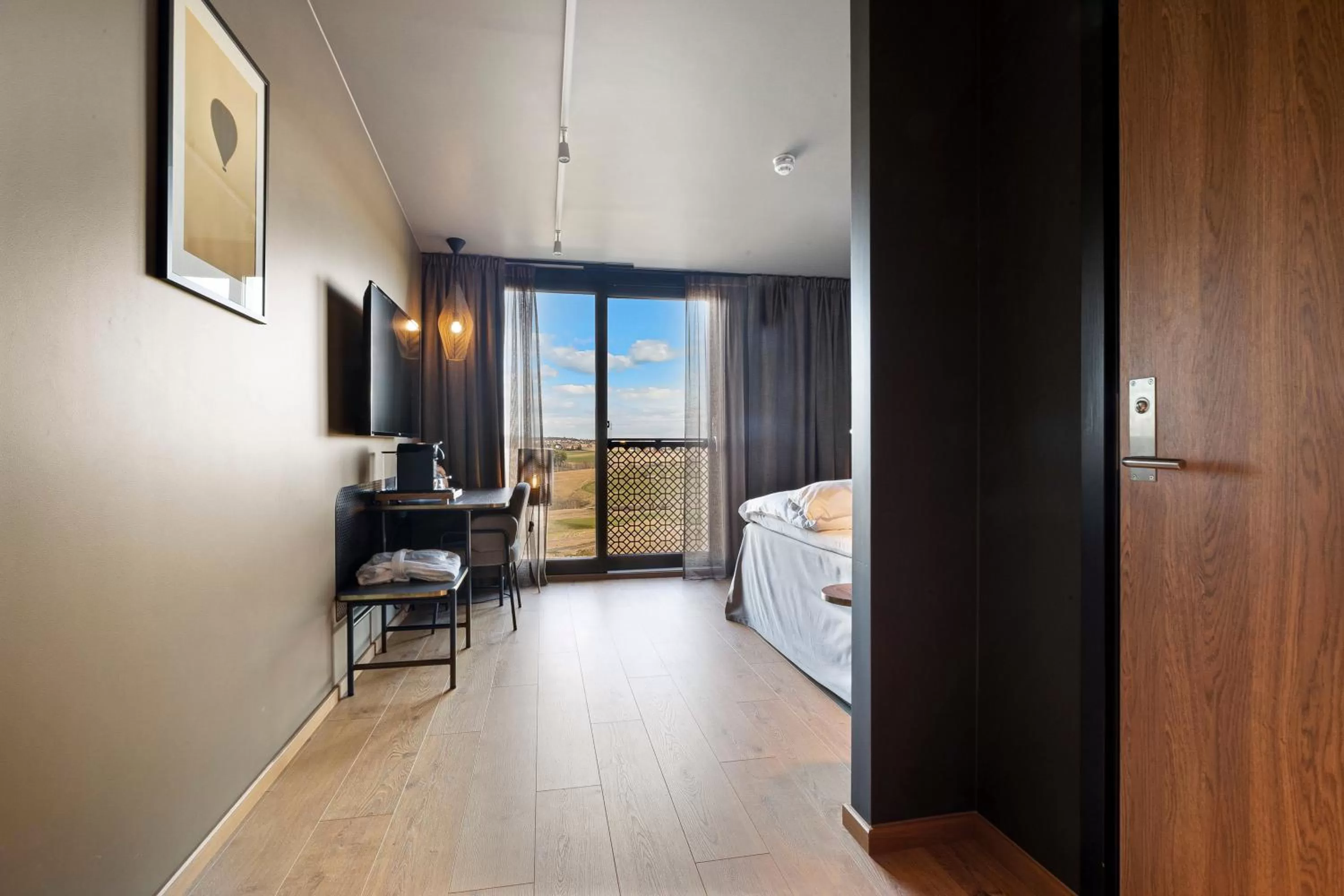 Bed in Lily Country Club