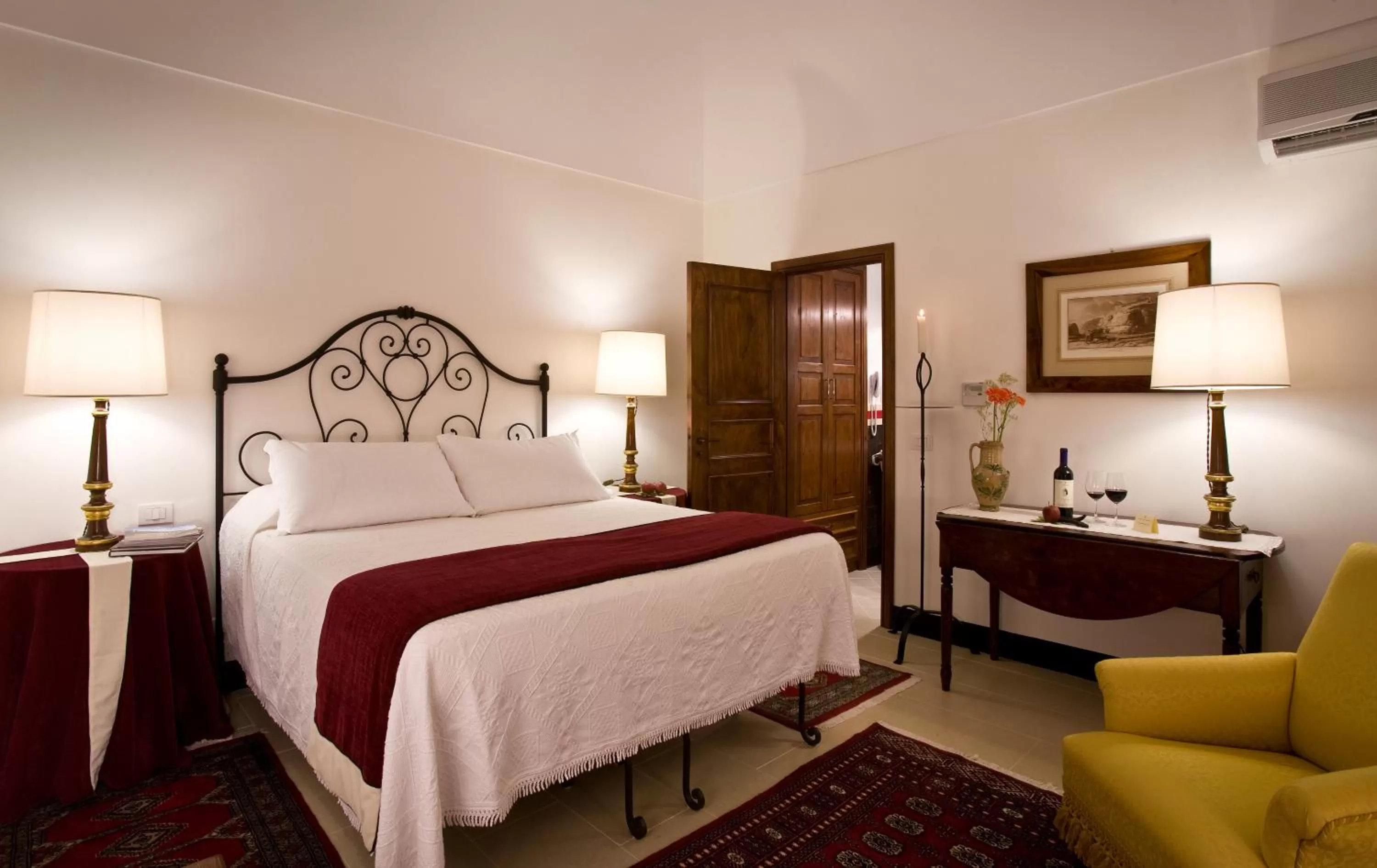 Decorative detail, Bed in Eremo Della Giubiliana