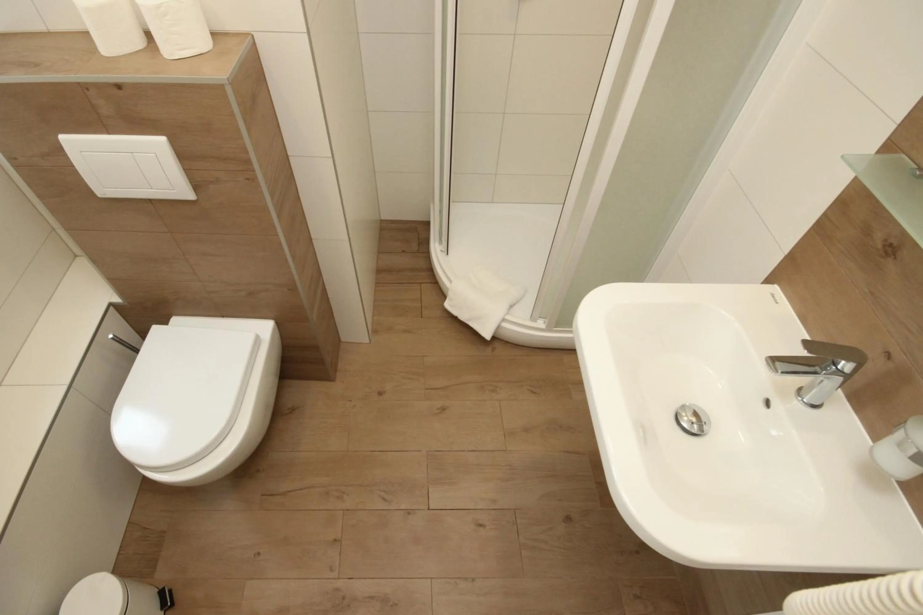 Shower in City Centre