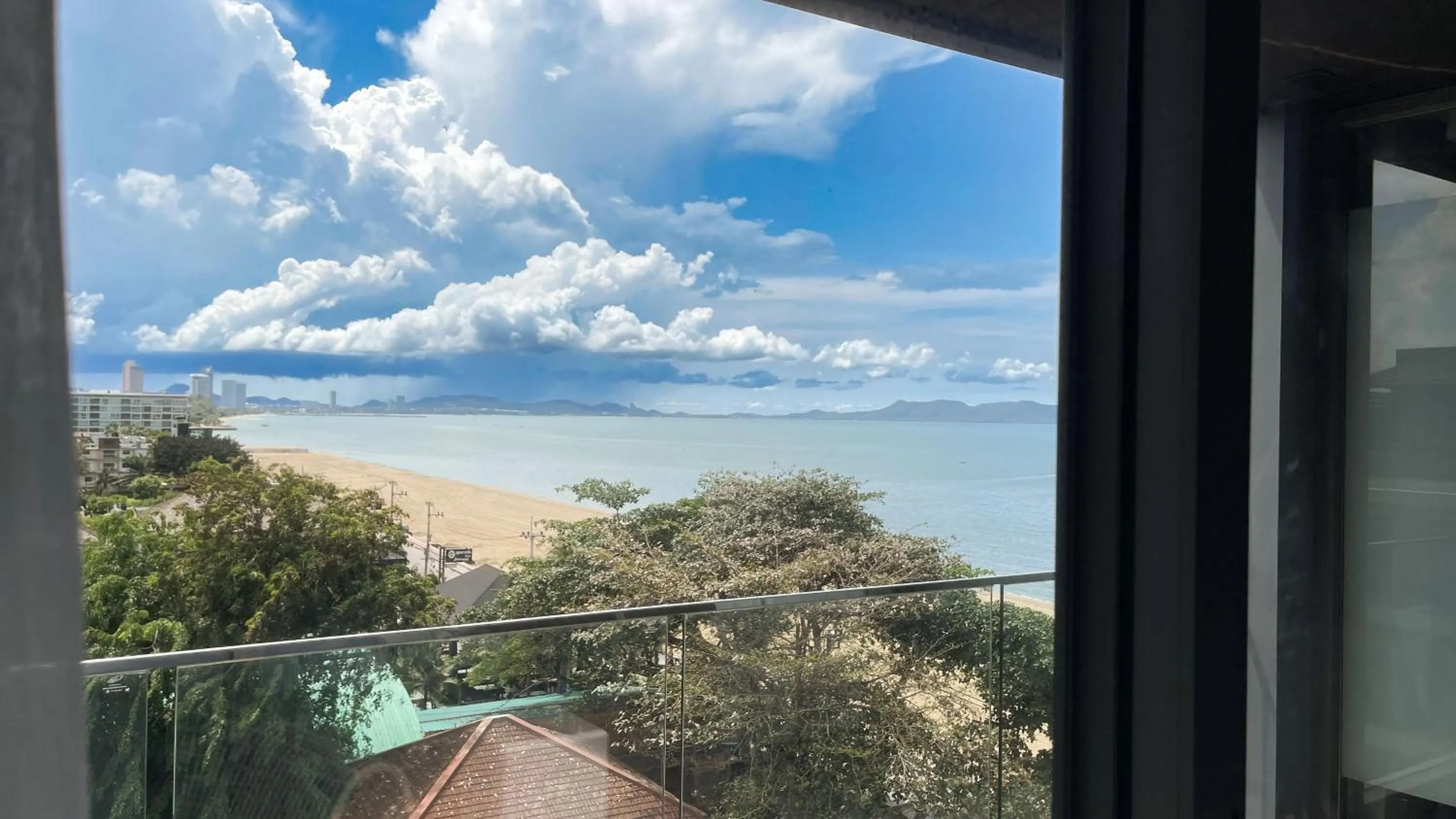 Sea view in U Jomtien Pattaya