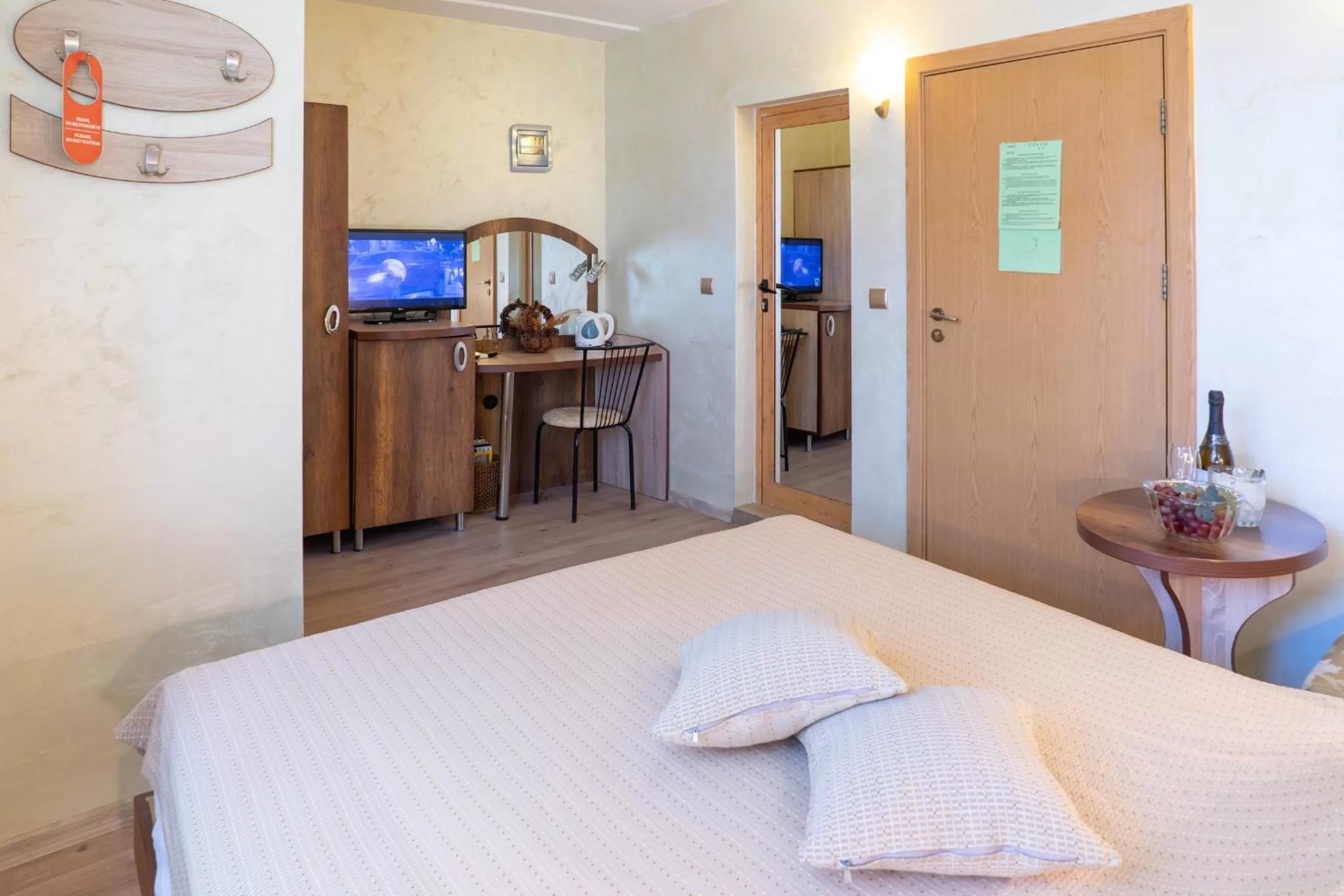 Photo of the whole room, Bed in Hotel Color