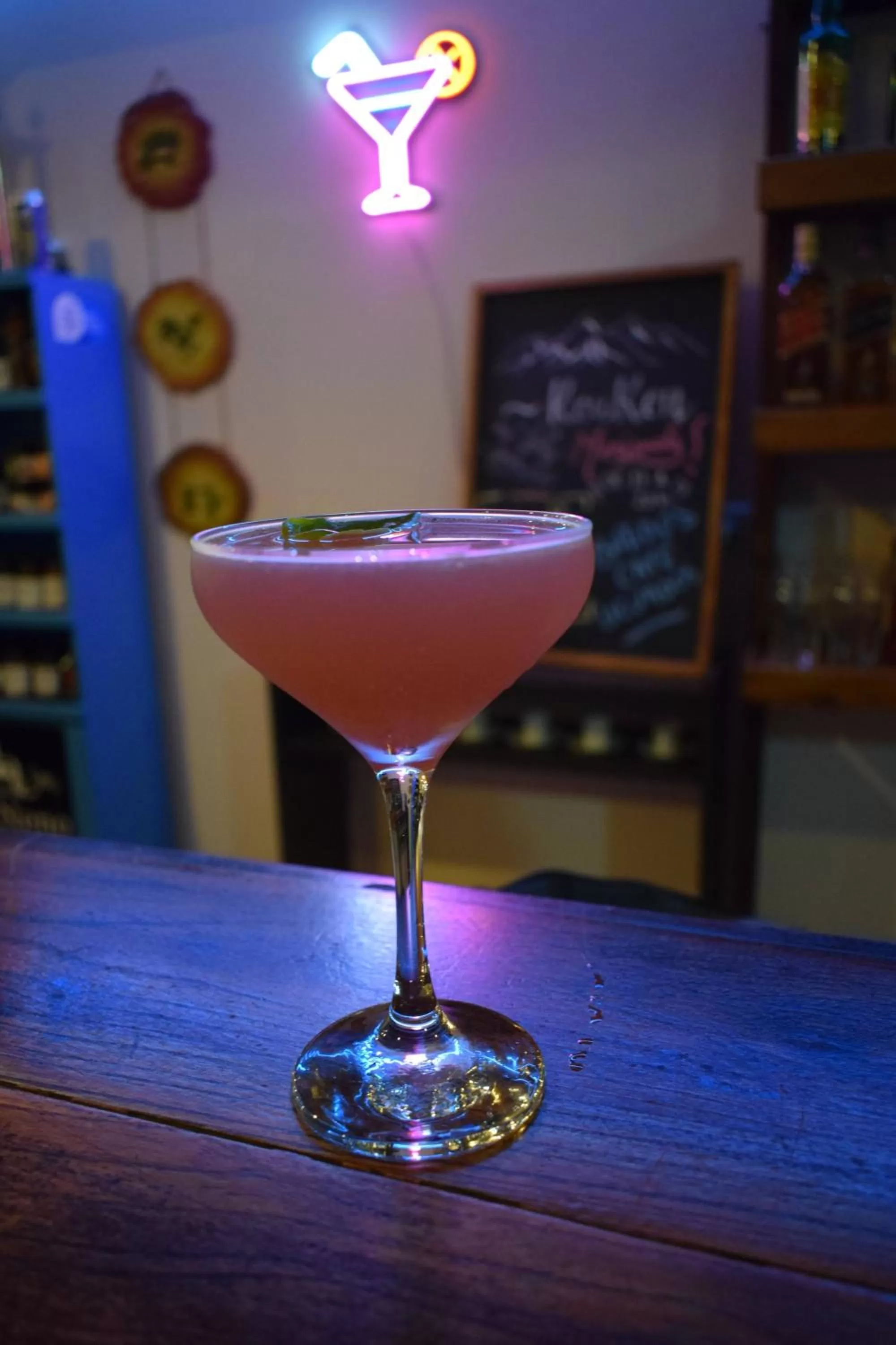 Restaurant/places to eat, Drinks in Hotel Mora