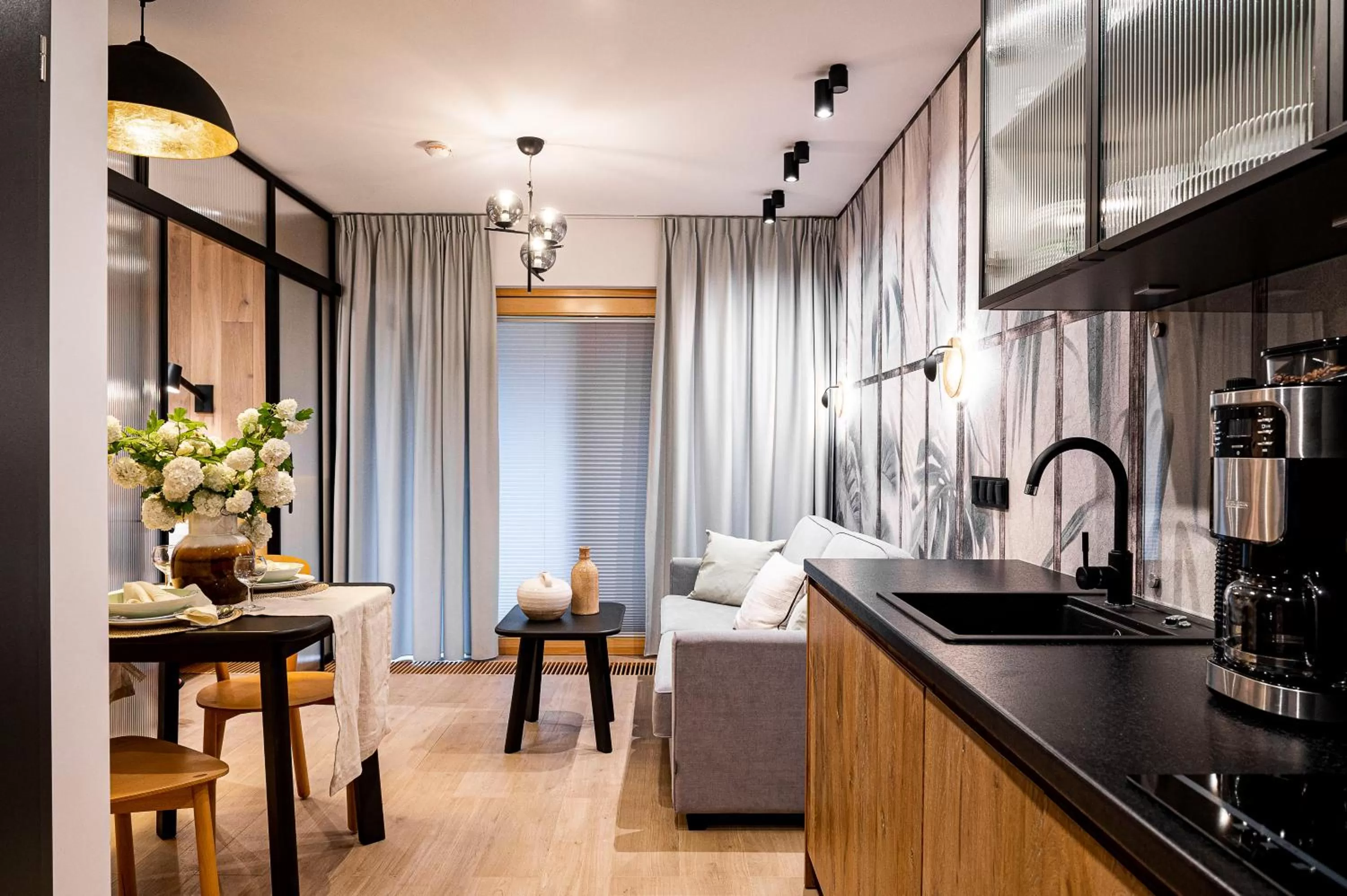 Kitchen or kitchenette in Białka Residence Ski - 50 m do Termy Bania Odkryj-Białke