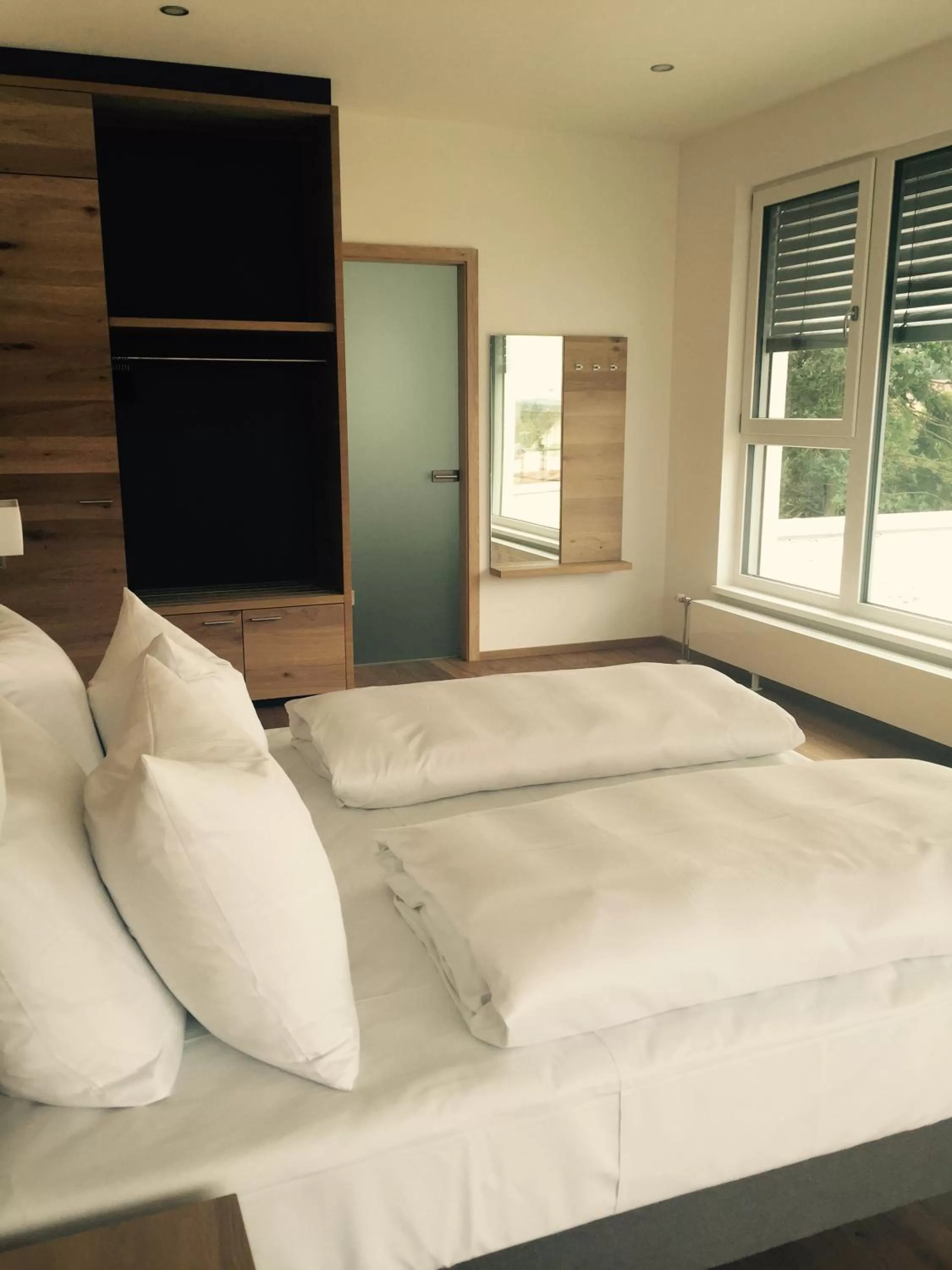 Bed, Room Photo in Buchners Hotel & Restaurant