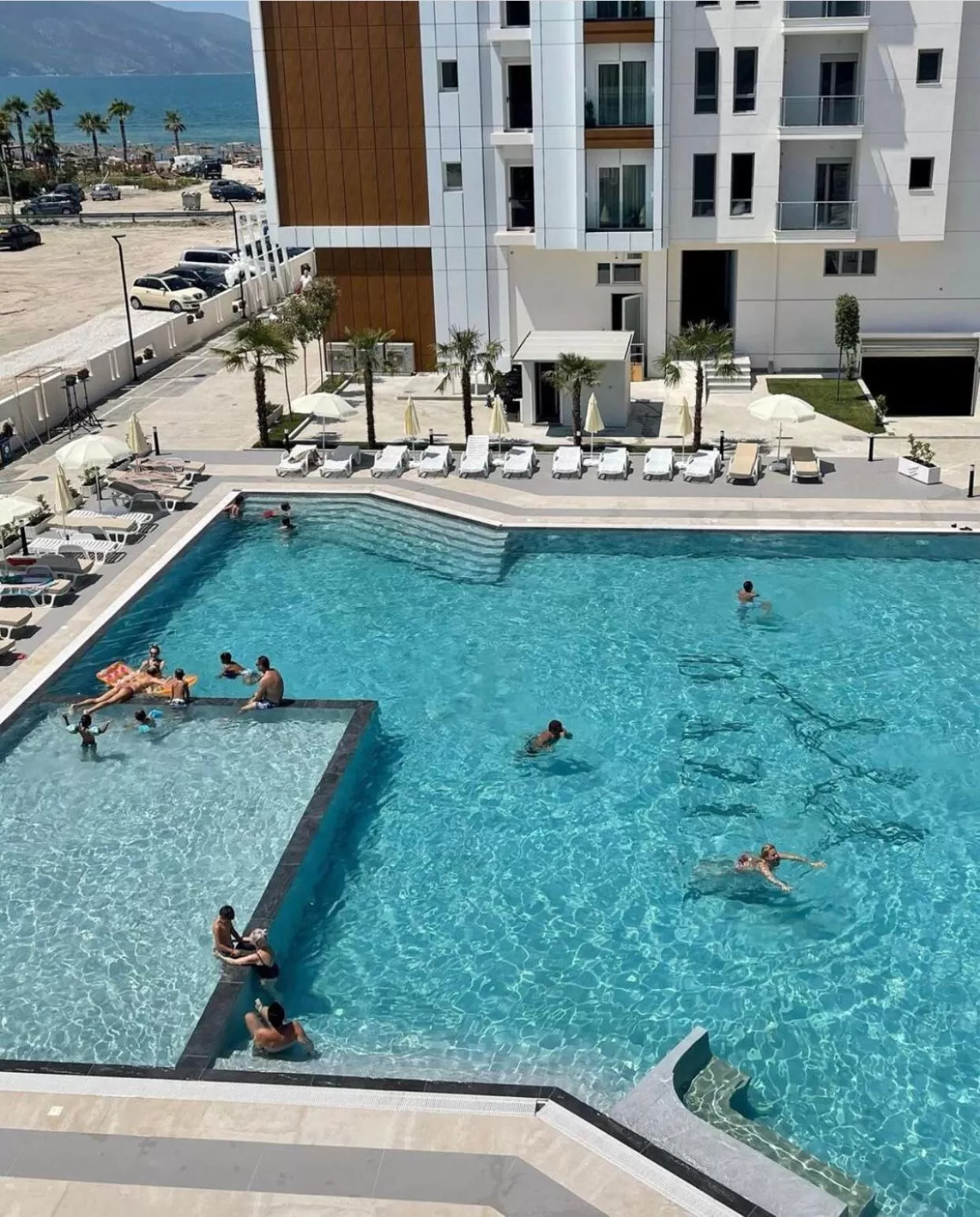 Swimming Pool in Dazur Coast Resort