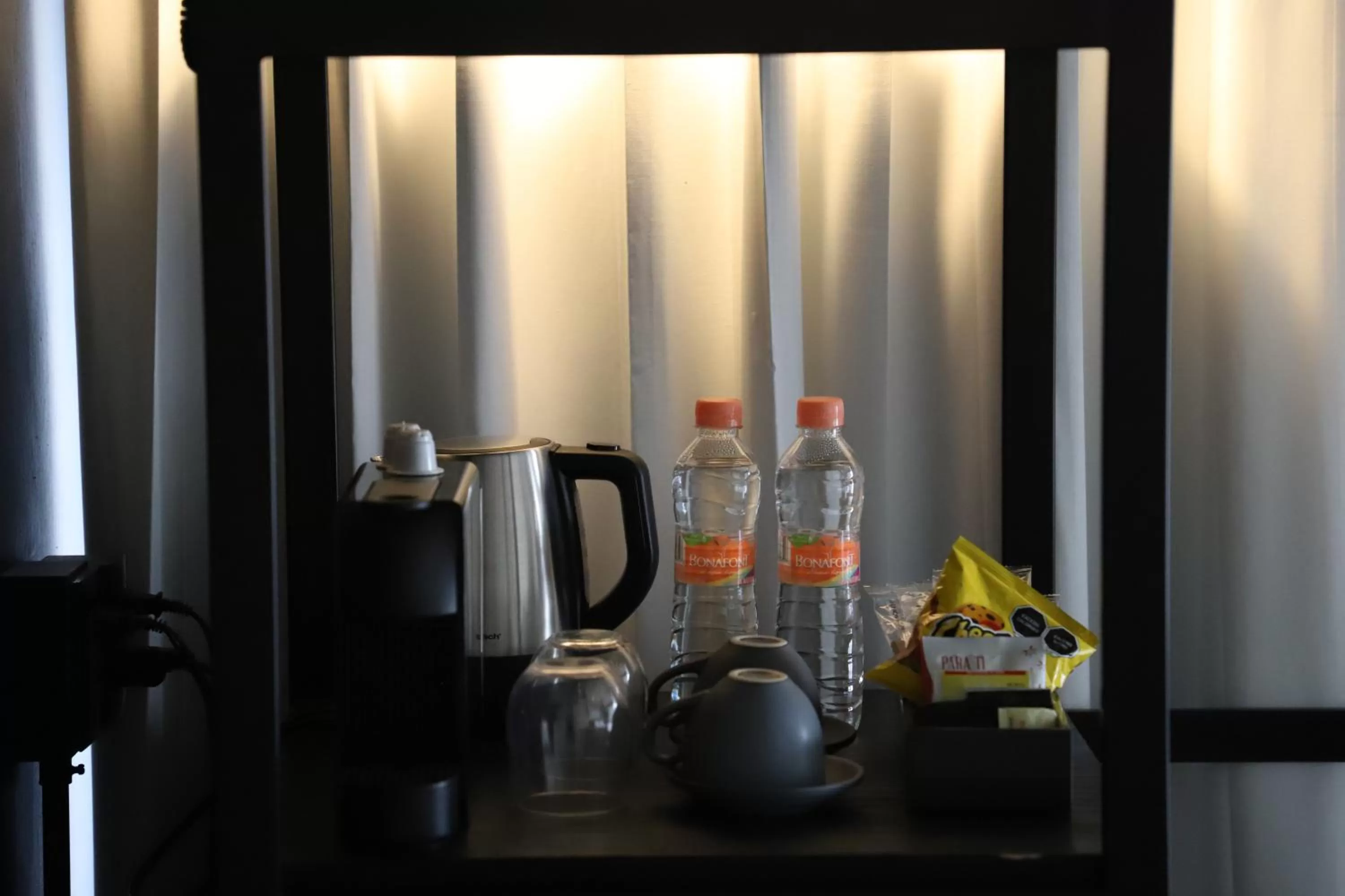 Coffee/tea facilities in Bellwort Hotel