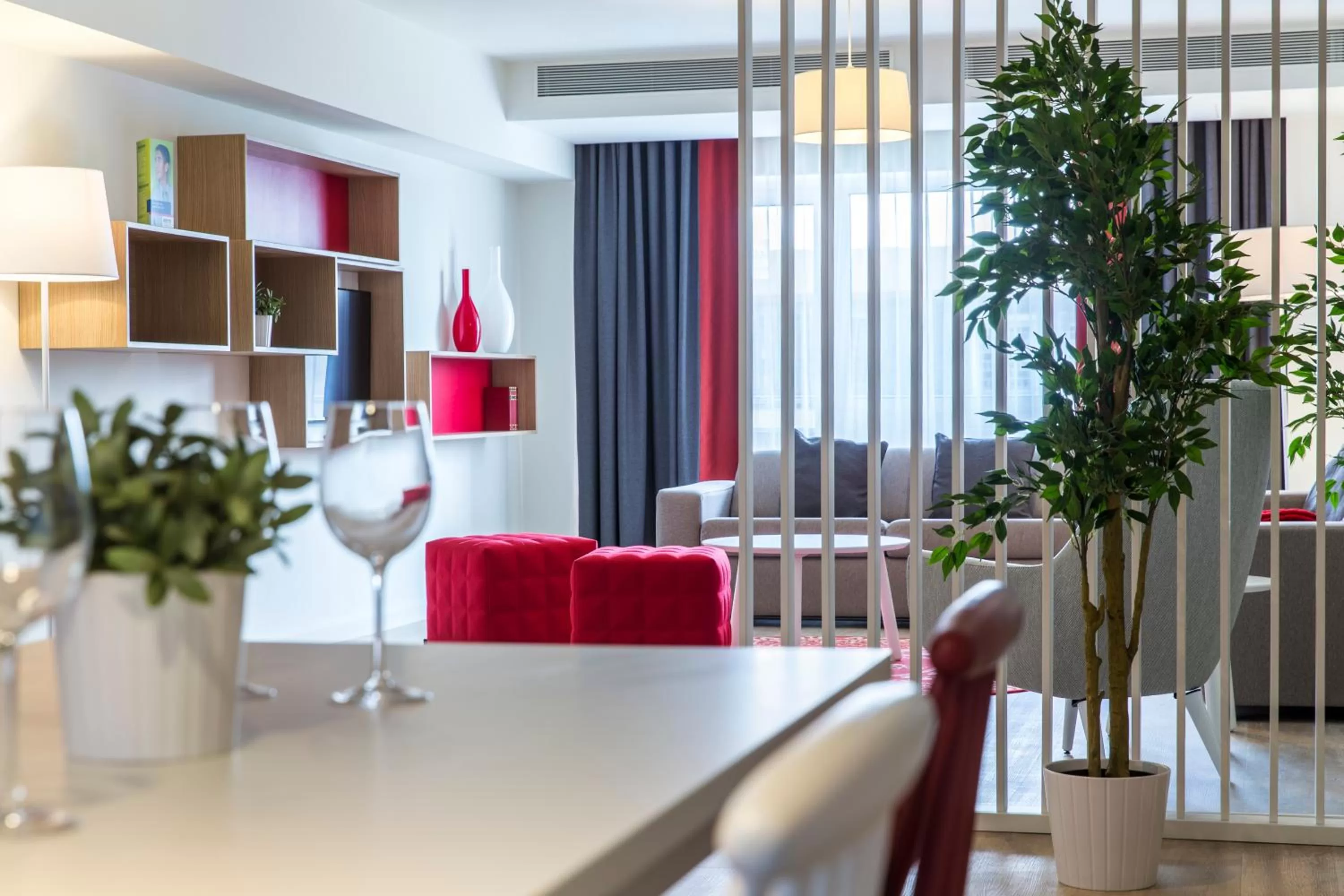 Dining area in Park Inn by Radisson Bucharest Hotel & Residence