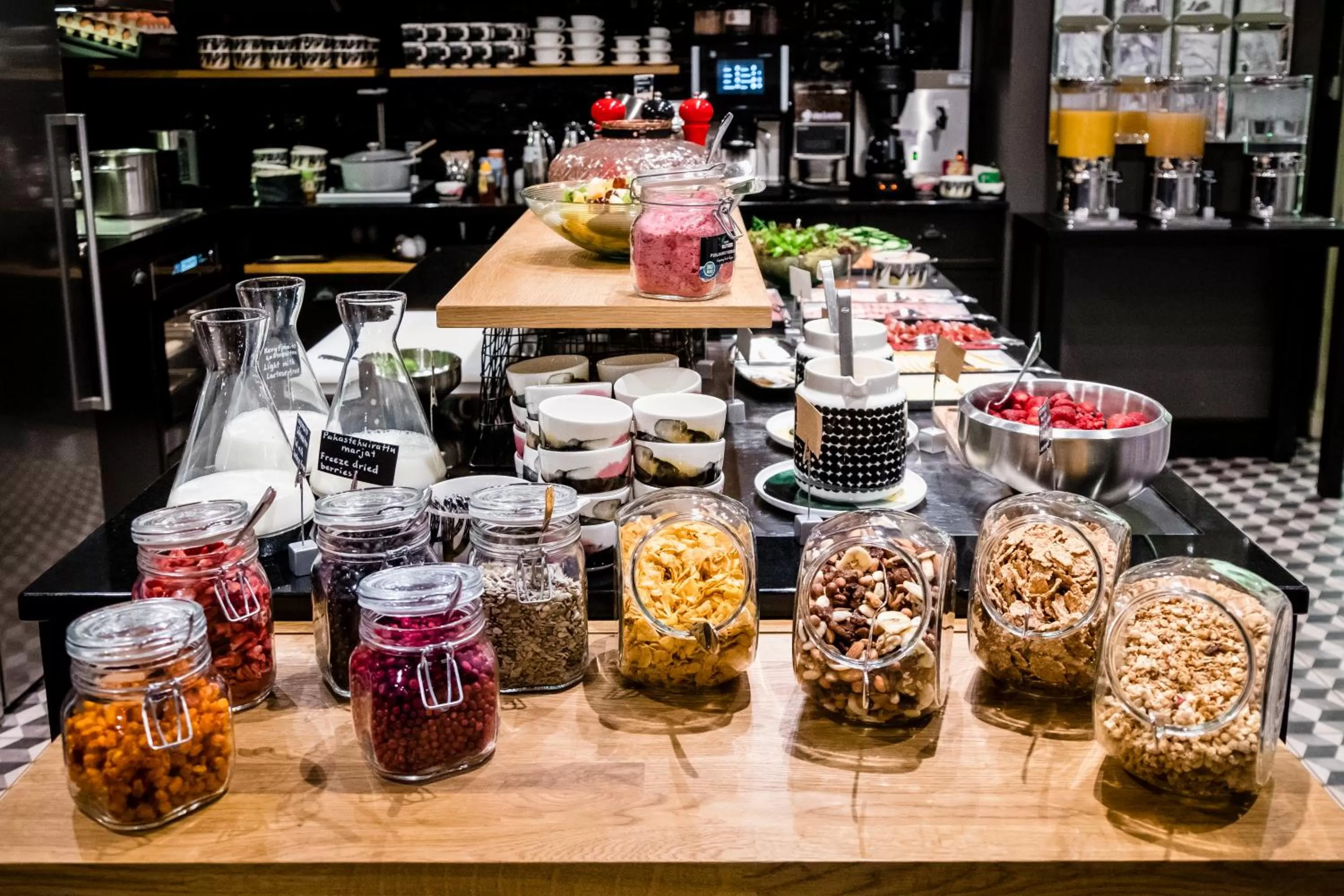 Buffet breakfast in Hotel F6