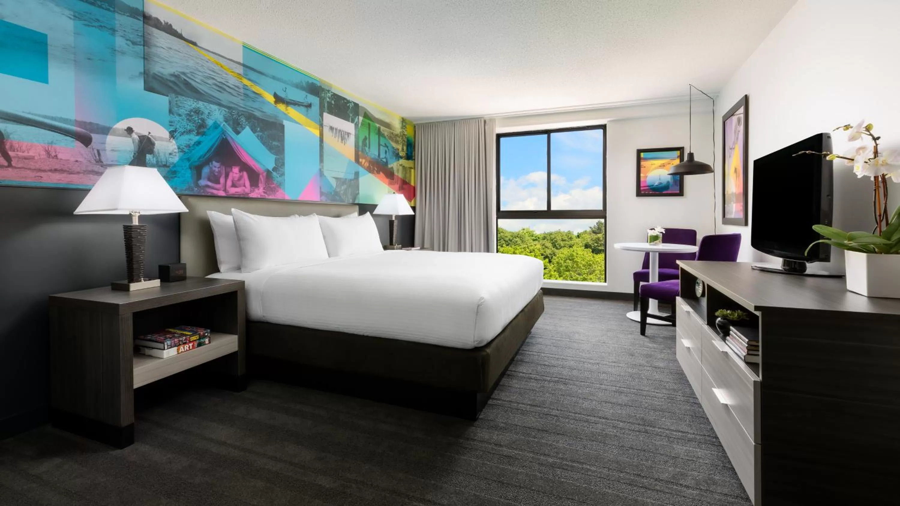 Photo of the whole room, Bed in Studio Allston Hotel Boston