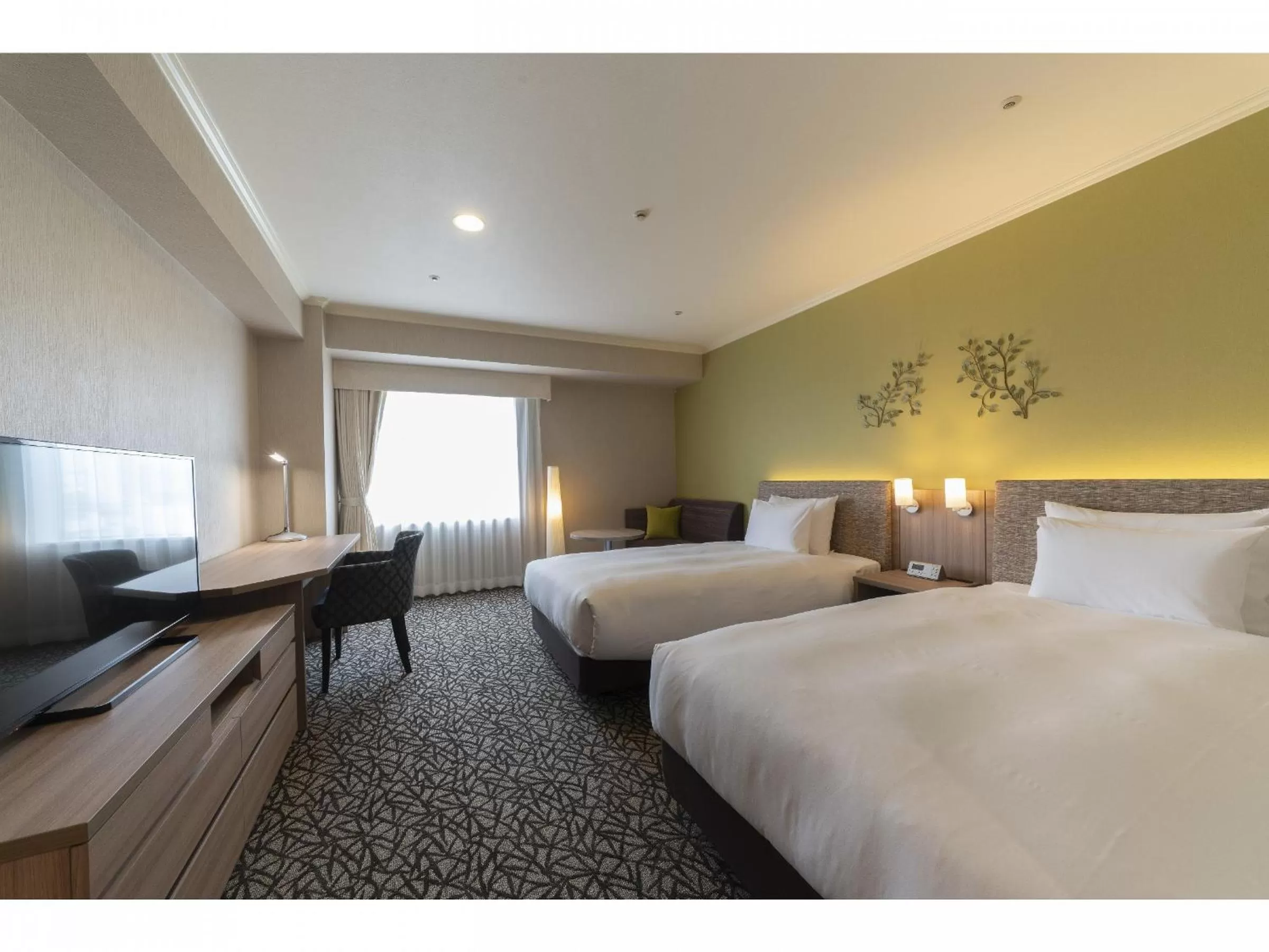 Photo of the whole room, Bed in Hotel Associa Toyohashi