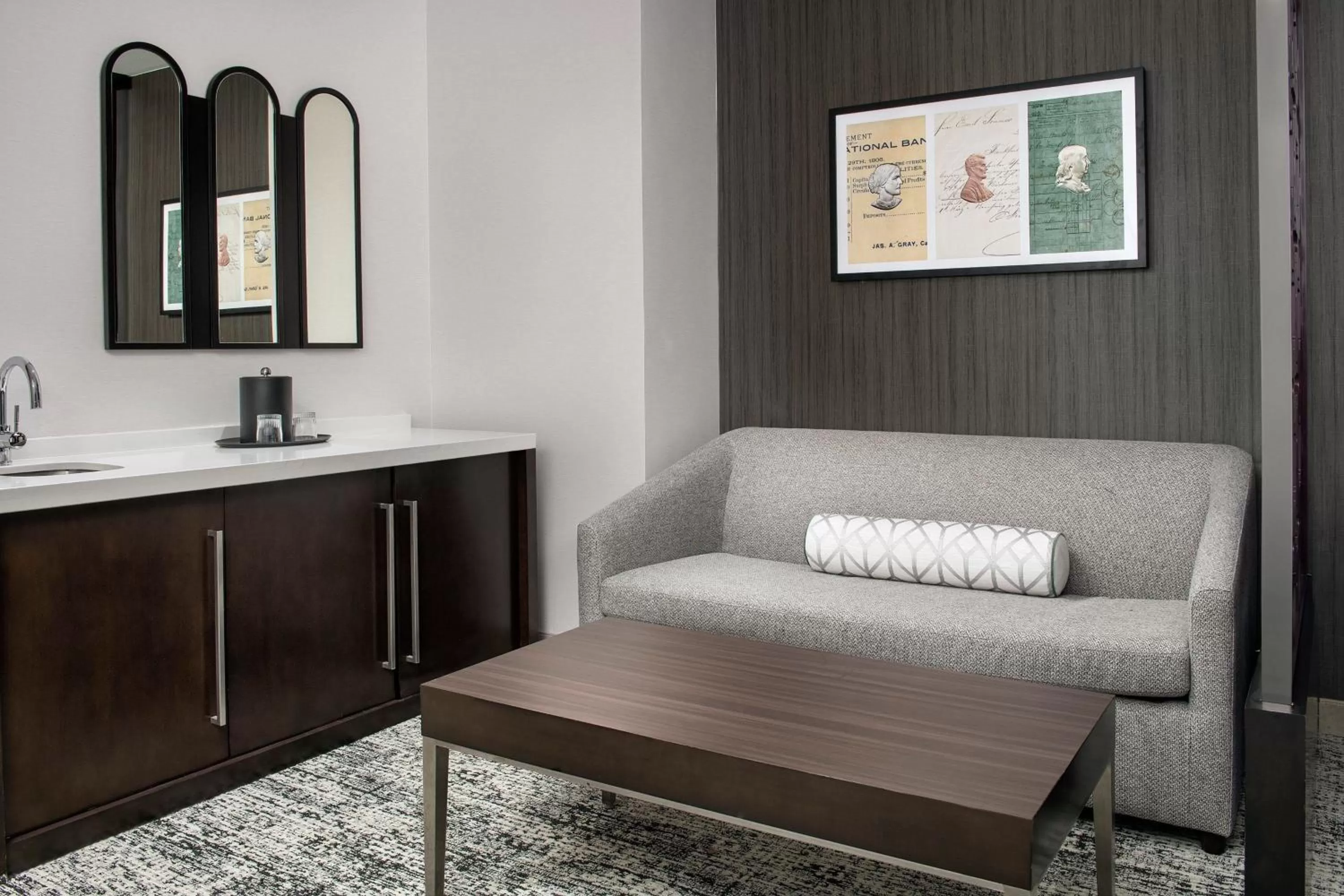 Photo of the whole room in Courtyard by Marriott San Diego Downtown