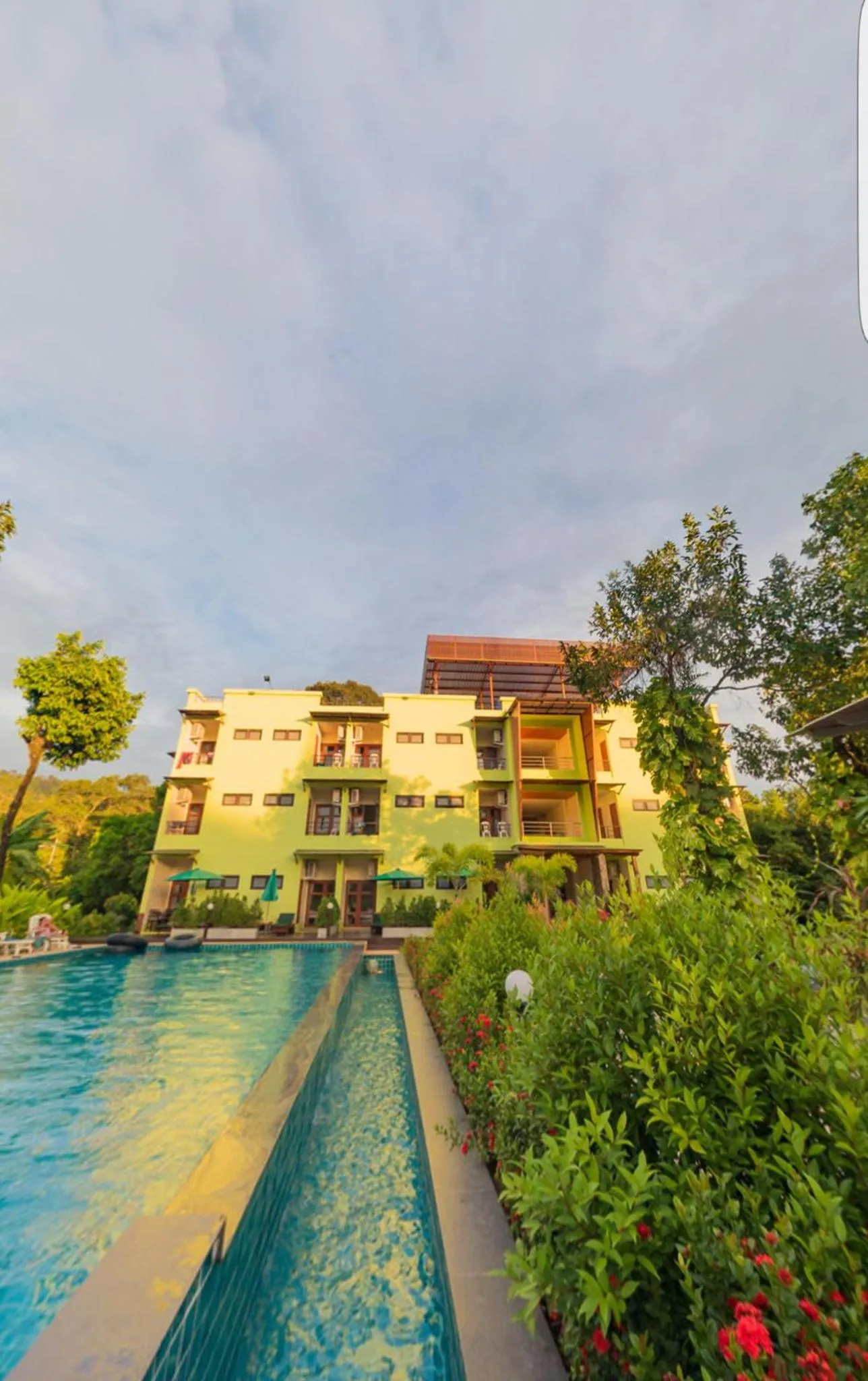 Morakot Lanta Resort