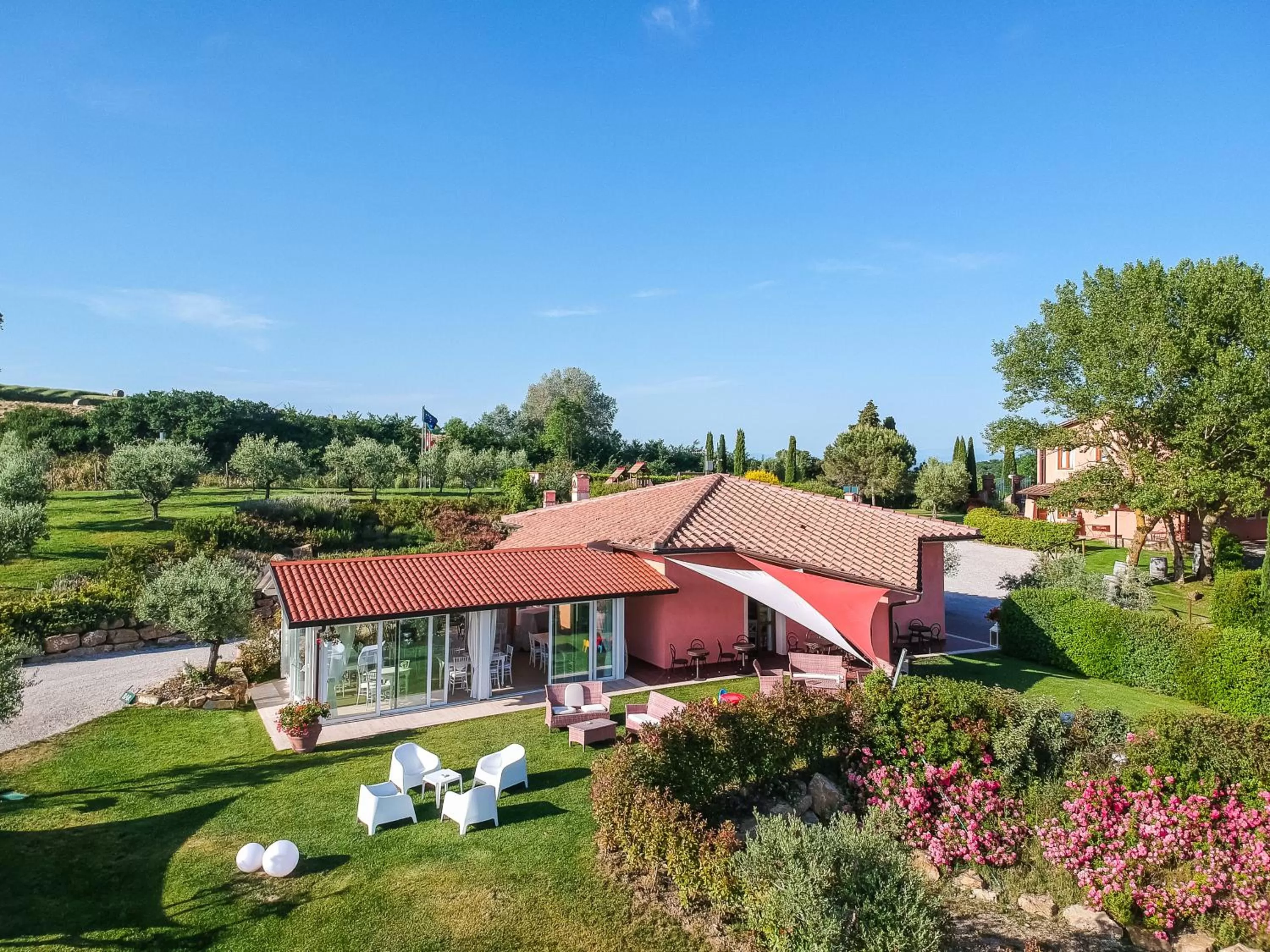 Property building in Tenuta Quadrifoglio