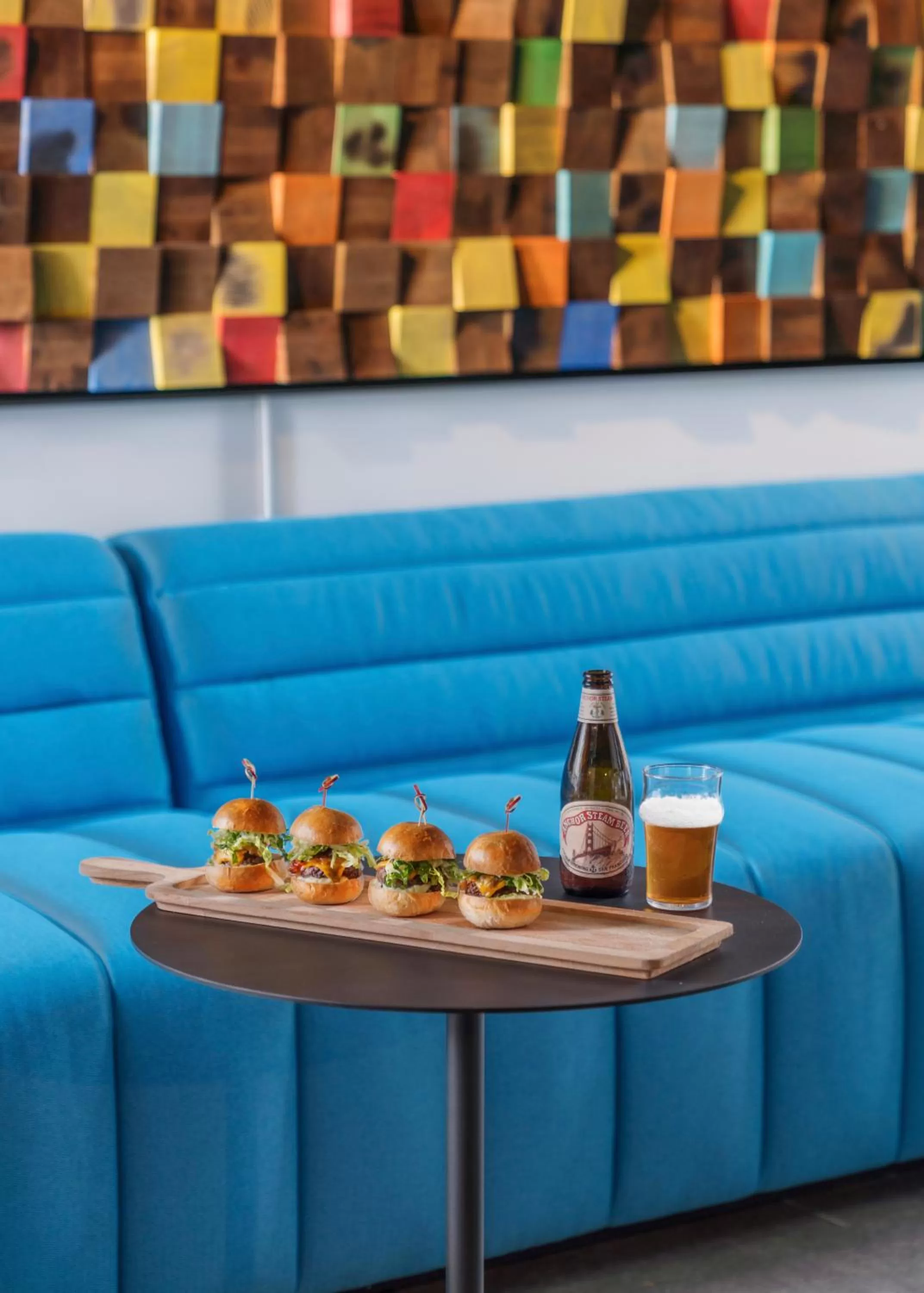 Food and drinks in Hotel Zetta San Francisco