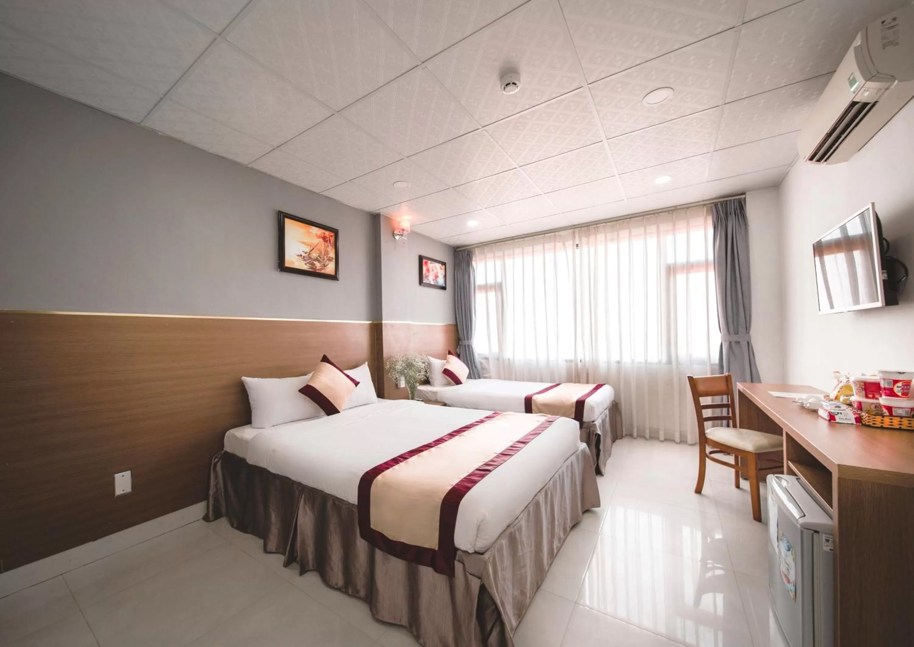 Photo of the whole room in Arise Seaside Hotel