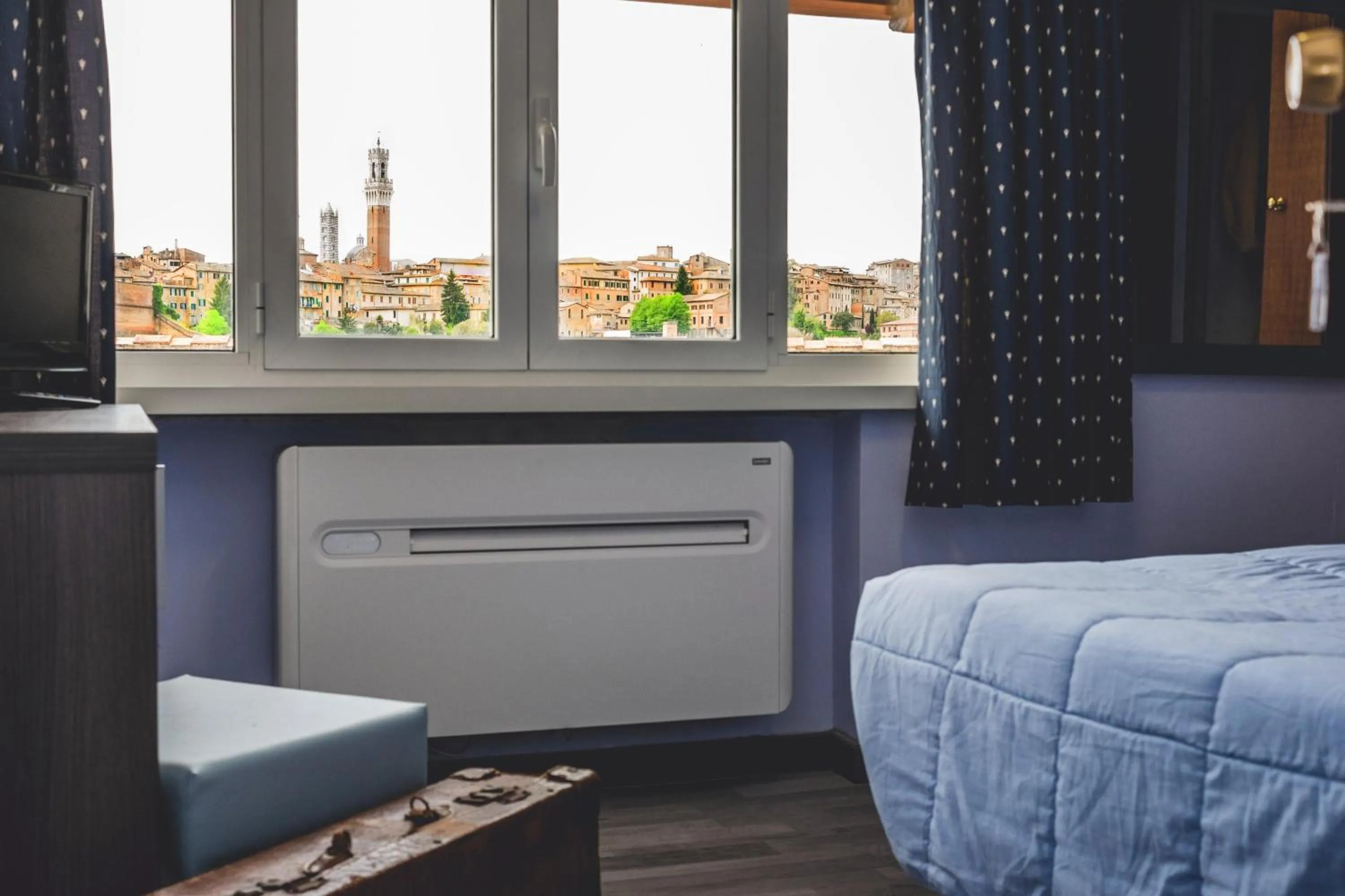 Photo of the whole room, Bed in Hotel Il Giardino