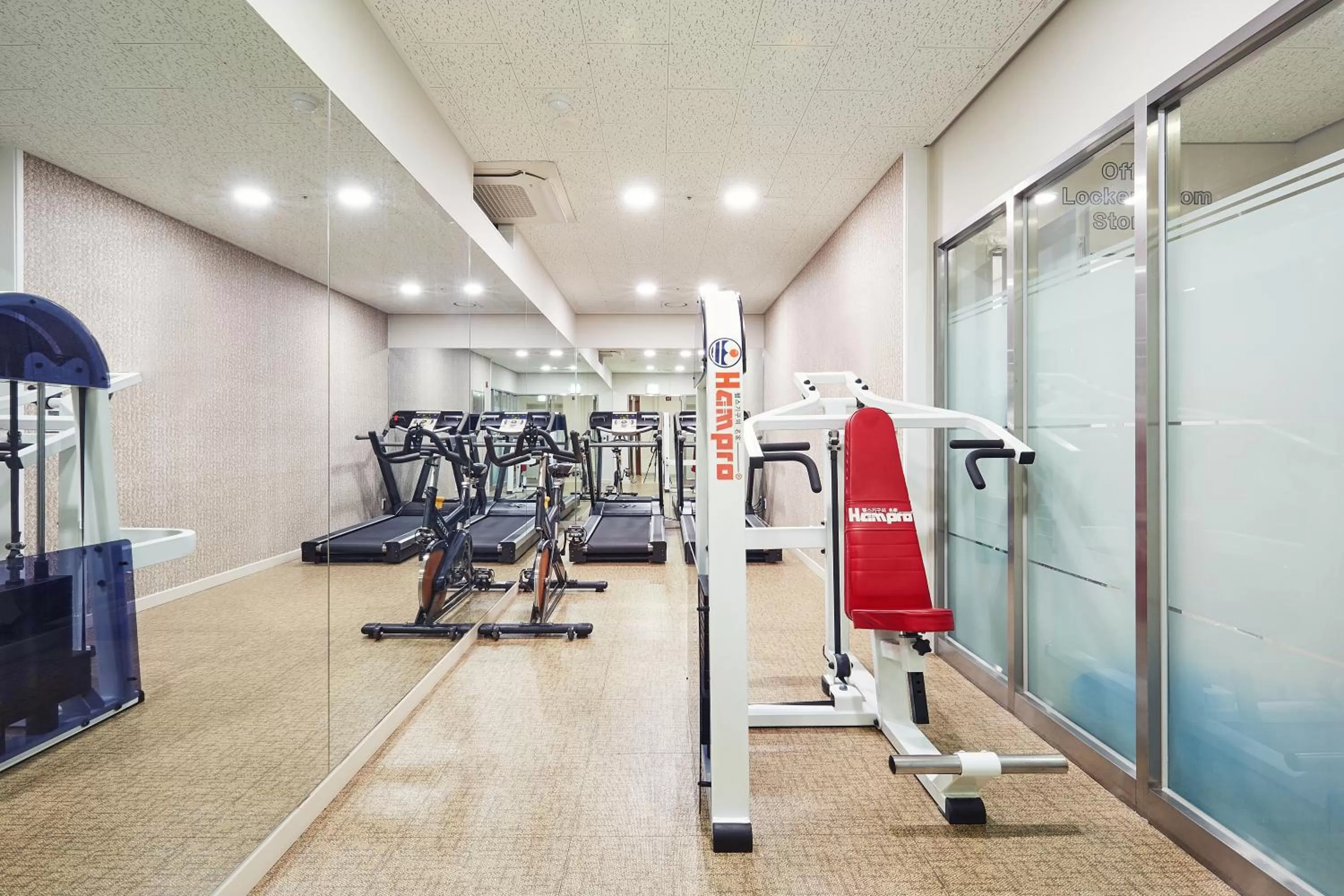 Fitness centre/facilities in Days Hotel by Wyndham Seoul Myeongdong