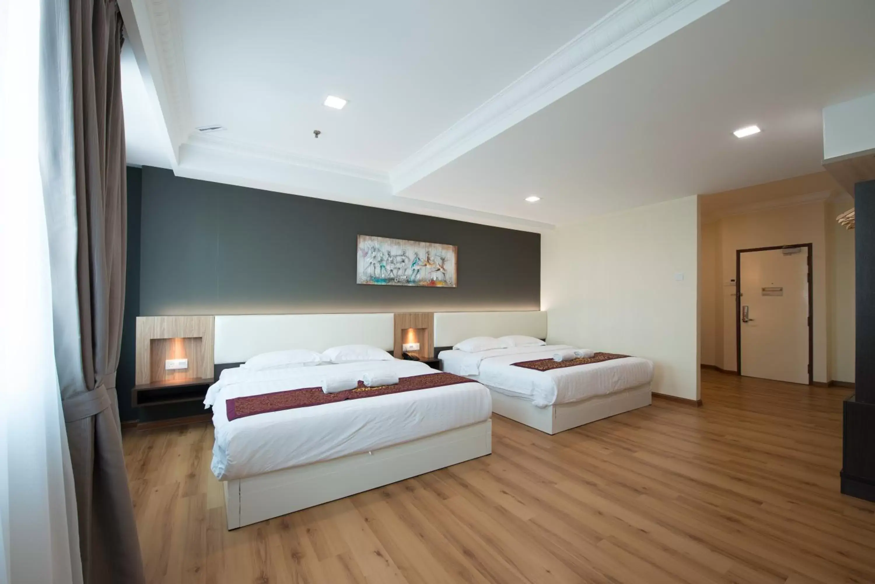 Family Suite Room (2 King Bed) in Collection O Hotel Super Cowboy Family Suite Room (2 King Bed) in Collection O Hotel Super Cowboy