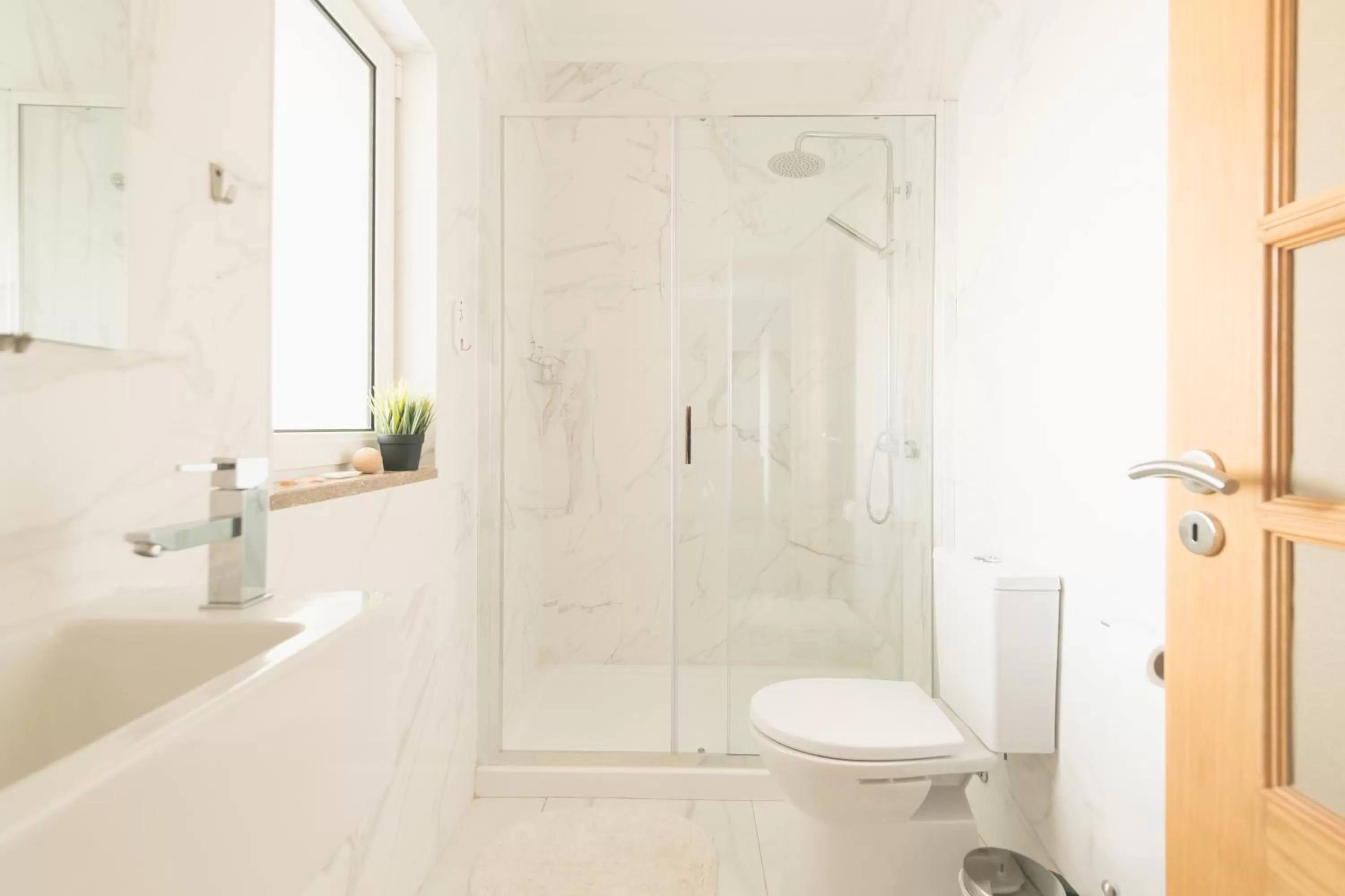 Twin Suite with Ocean View in Arrifana Destination Suites