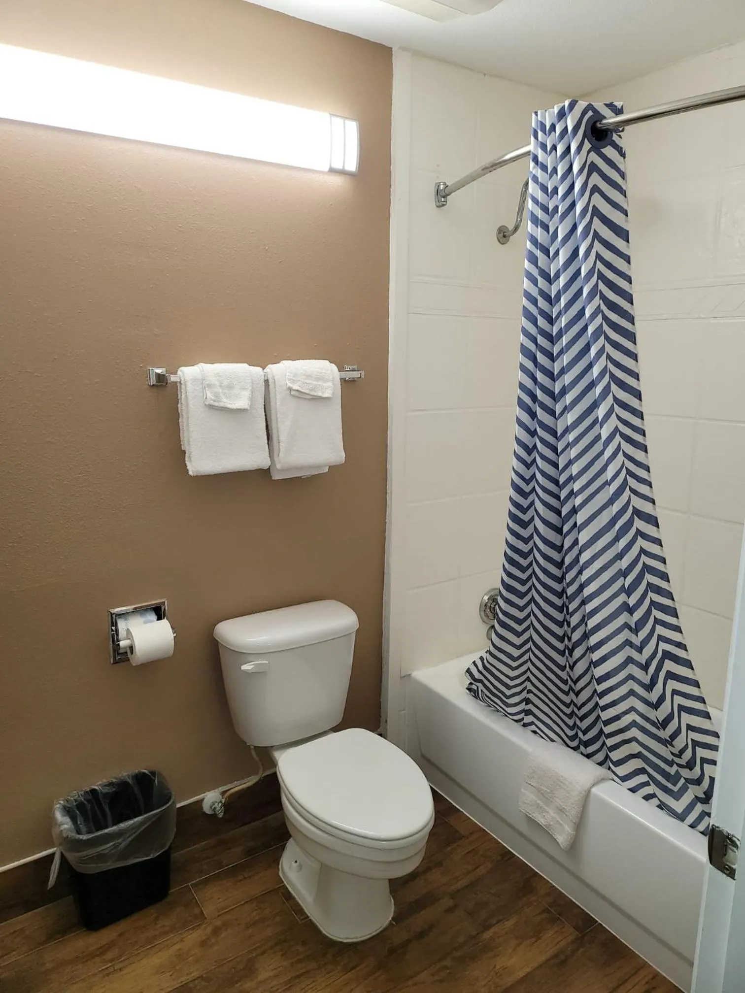 Texas Inn and Suites Raymondville