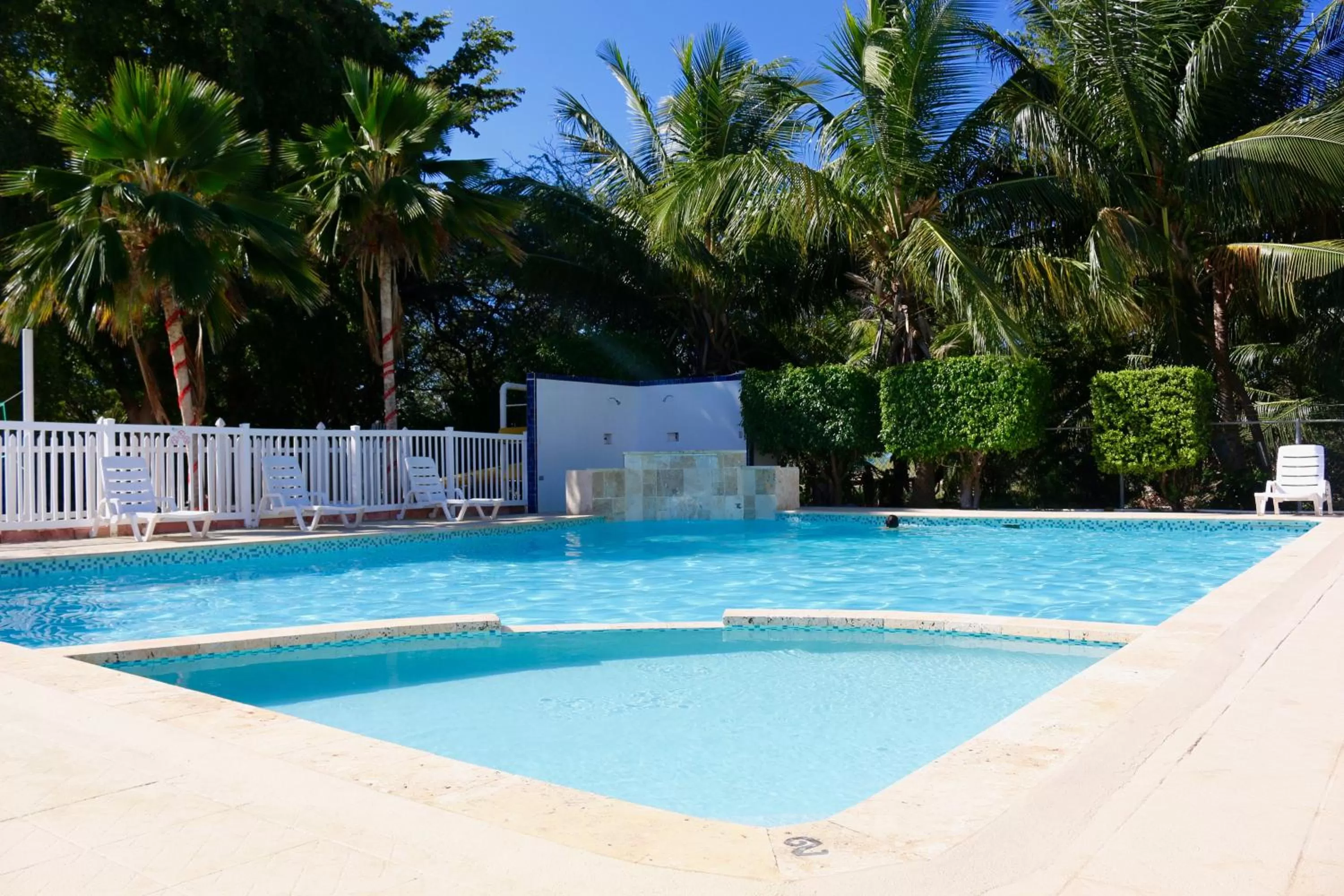 Swimming pool in Combate Beach Resort