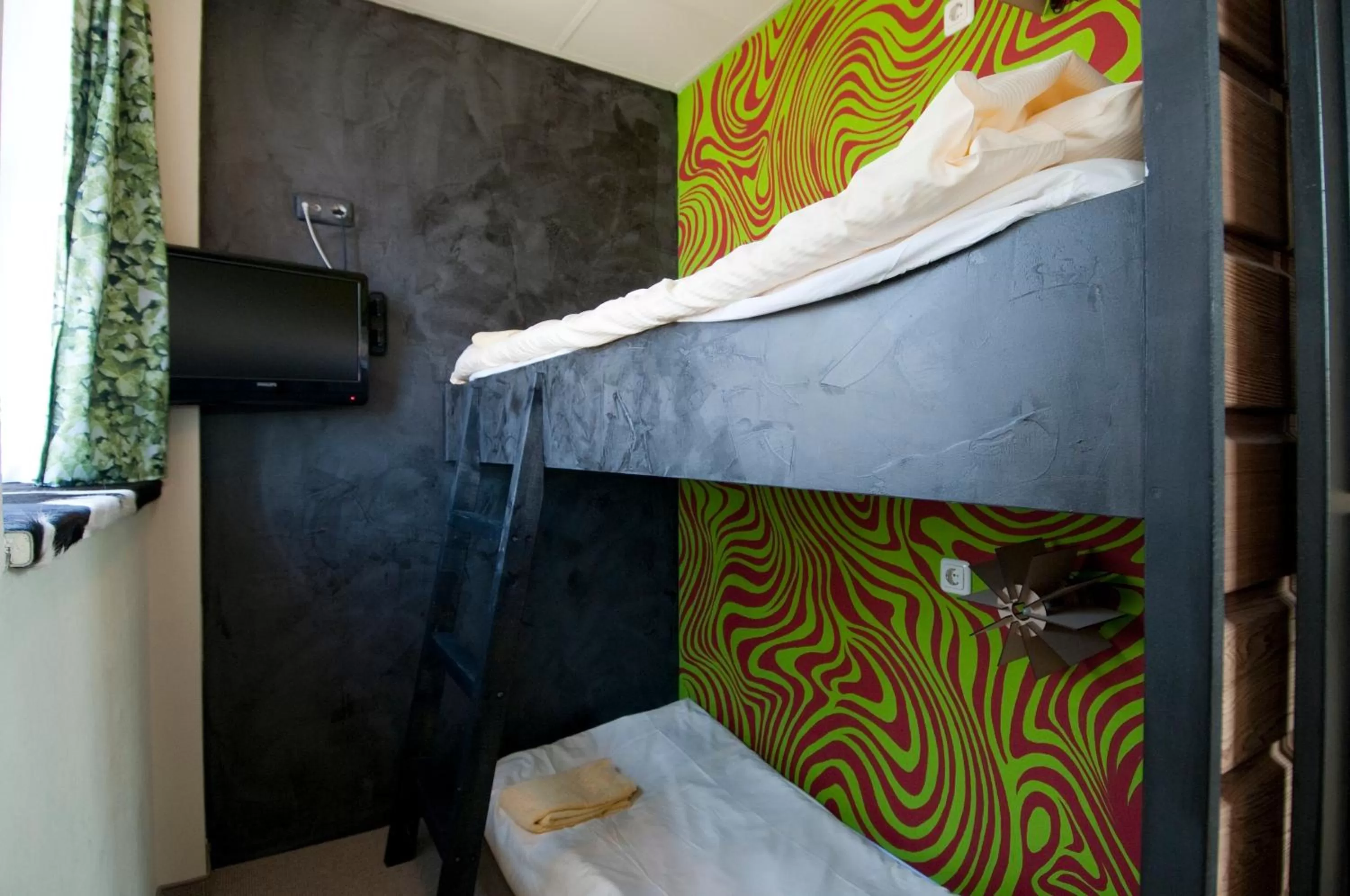 Bed in Hotel de Plataan Delft Centrum