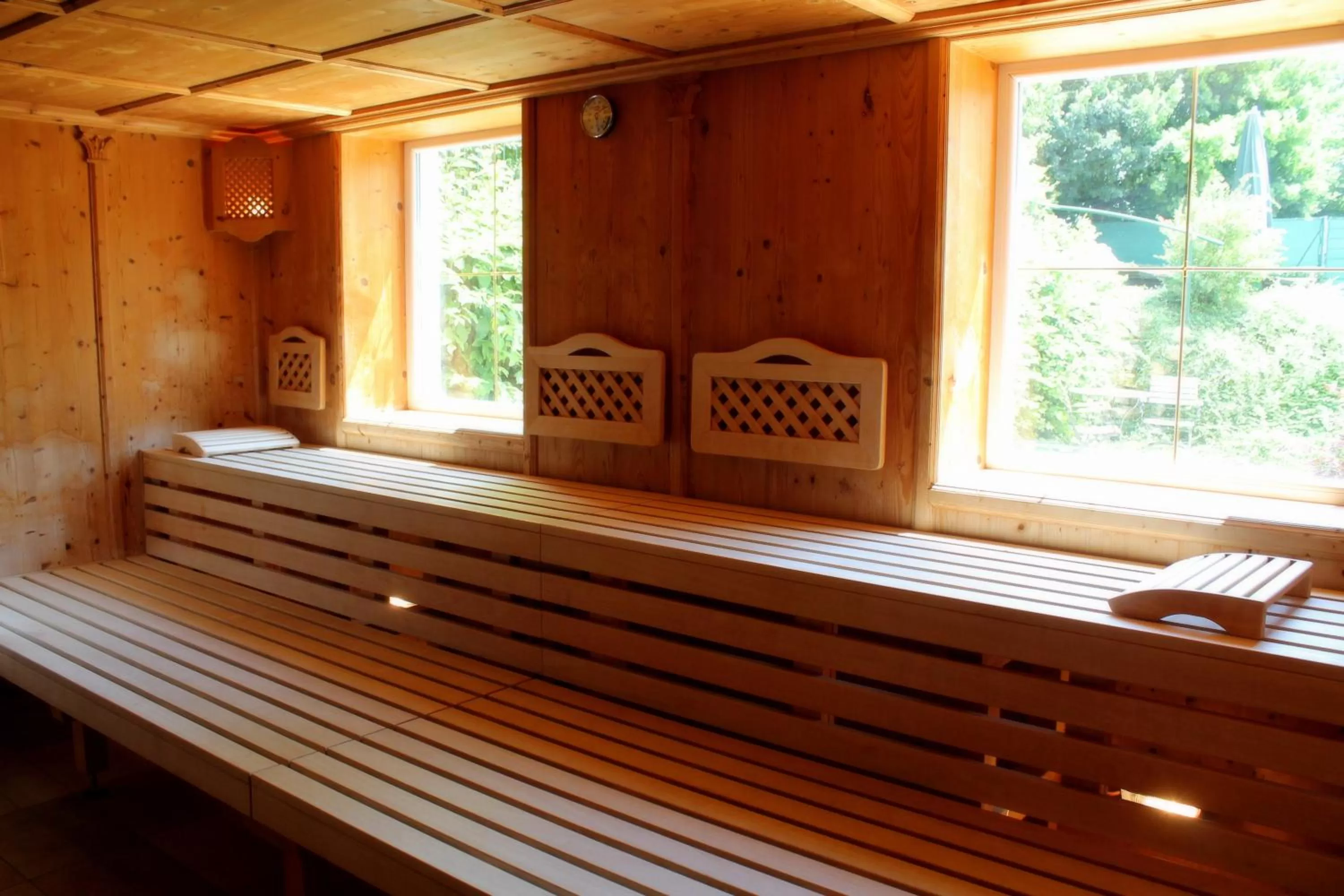Sauna in Garden & SPA Hotel Das Götzfried