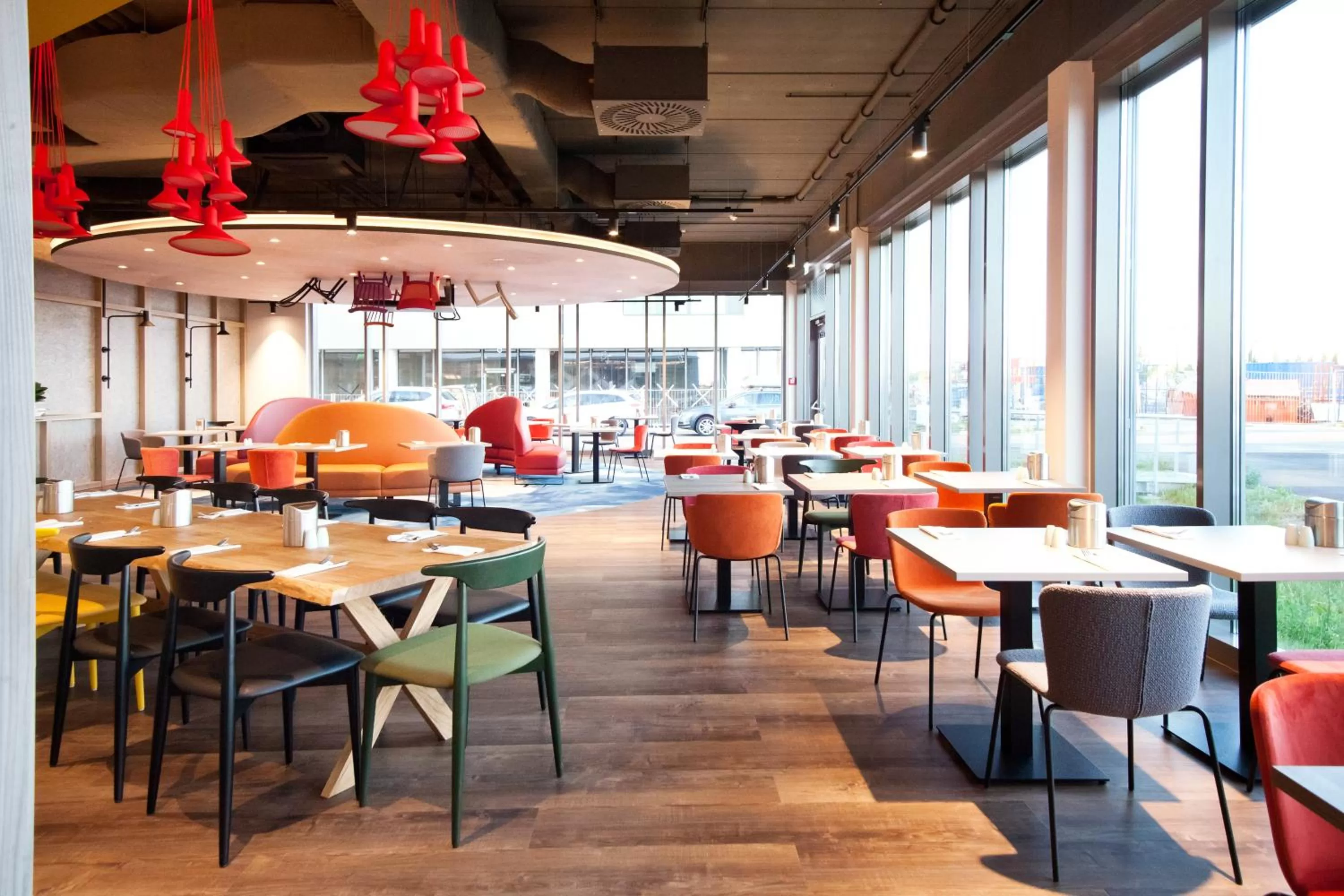 Lounge or bar in ibis Styles Parndorf Neusiedler See