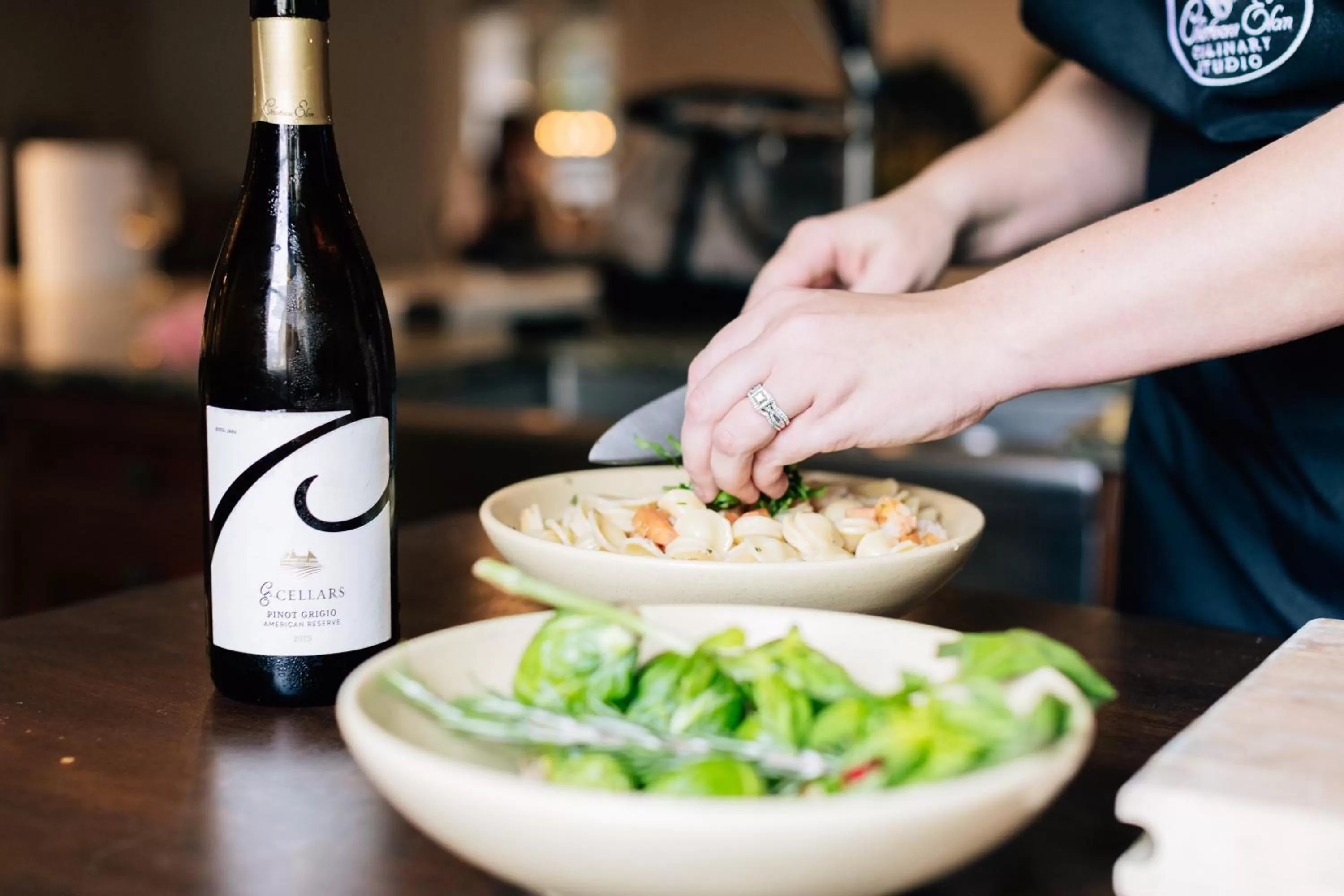 Food and drinks in Chateau Elan Winery