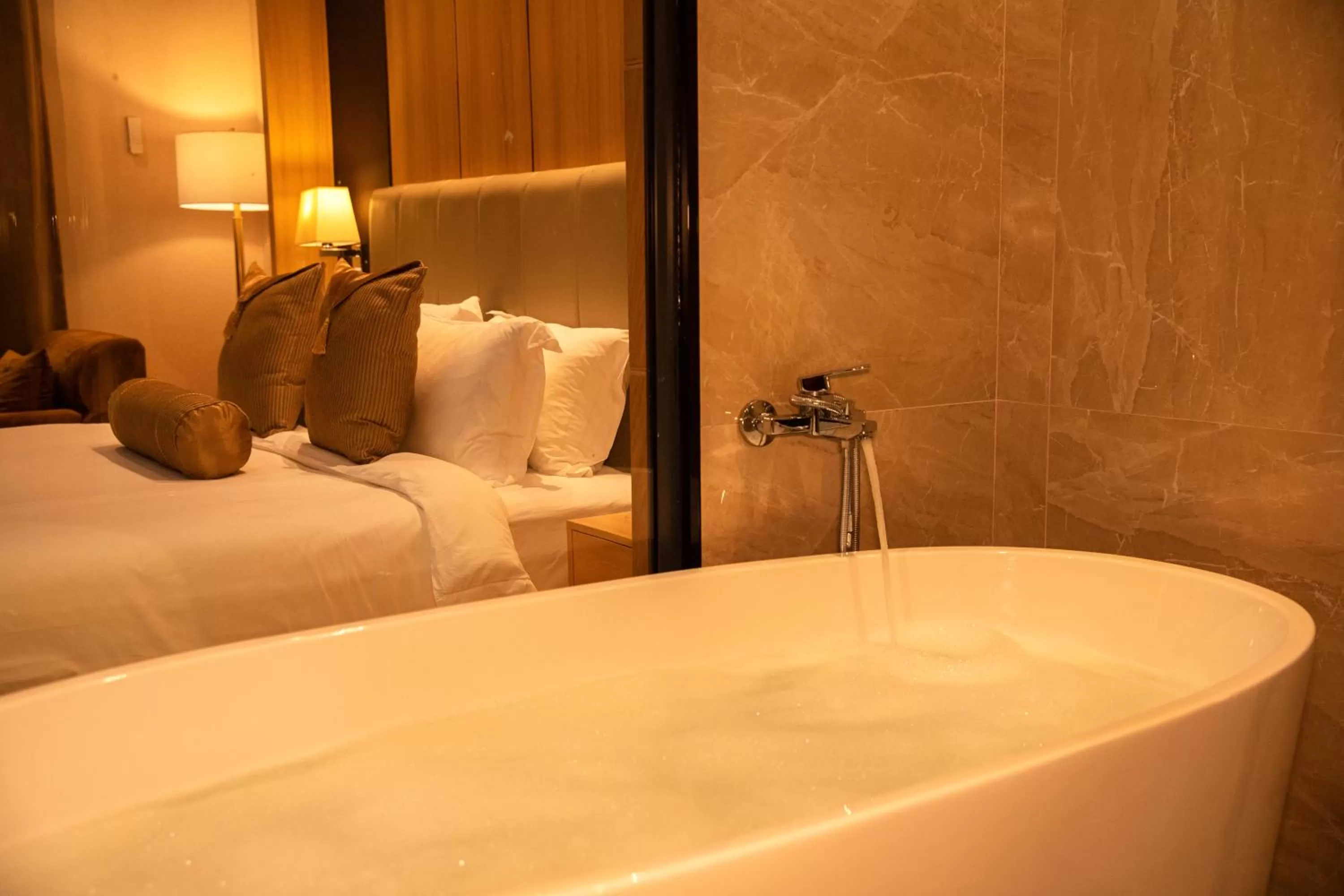 Bathroom, Bed in Hotel Diamond Prishtina