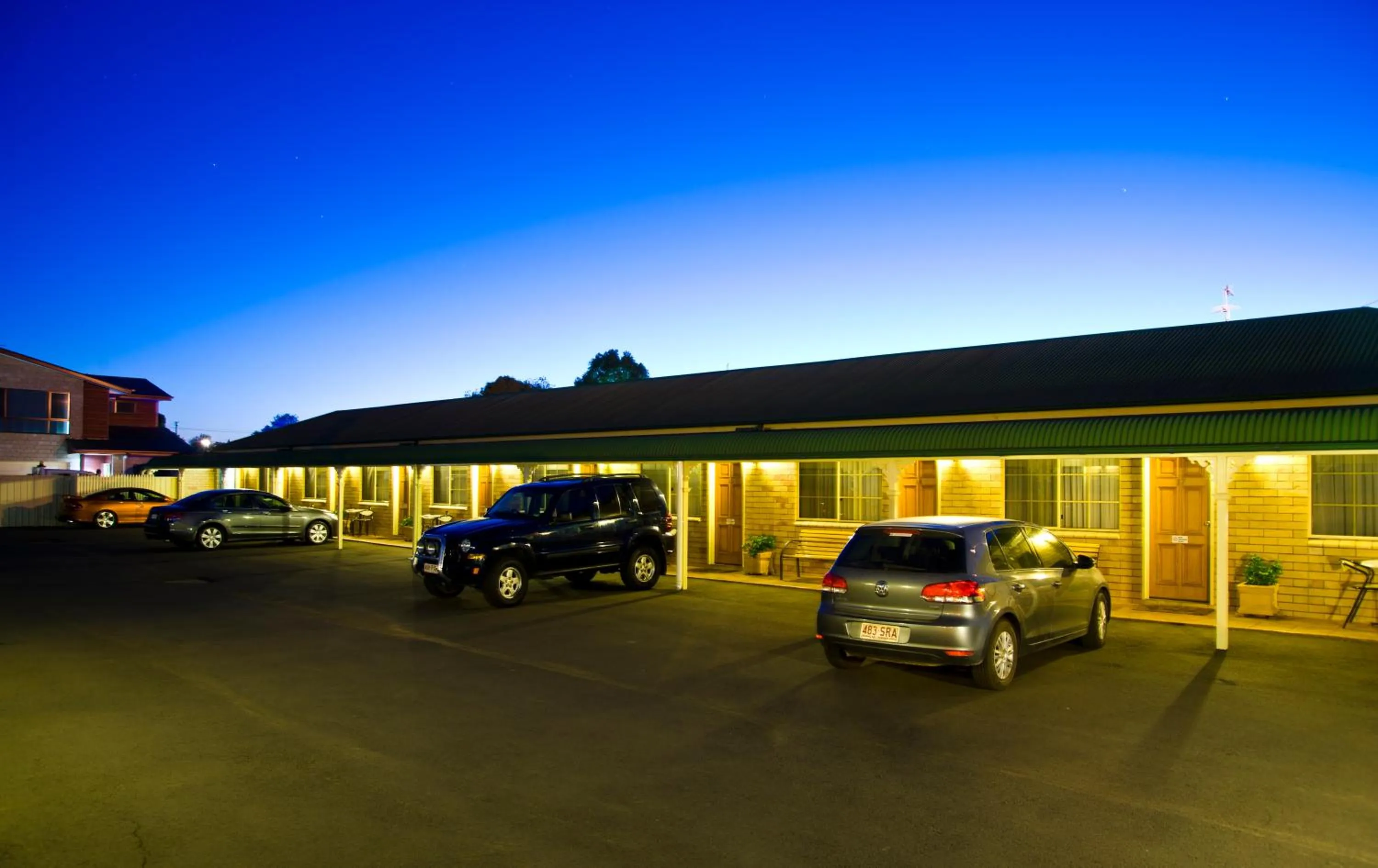 Property building in Starlight Motor Inn