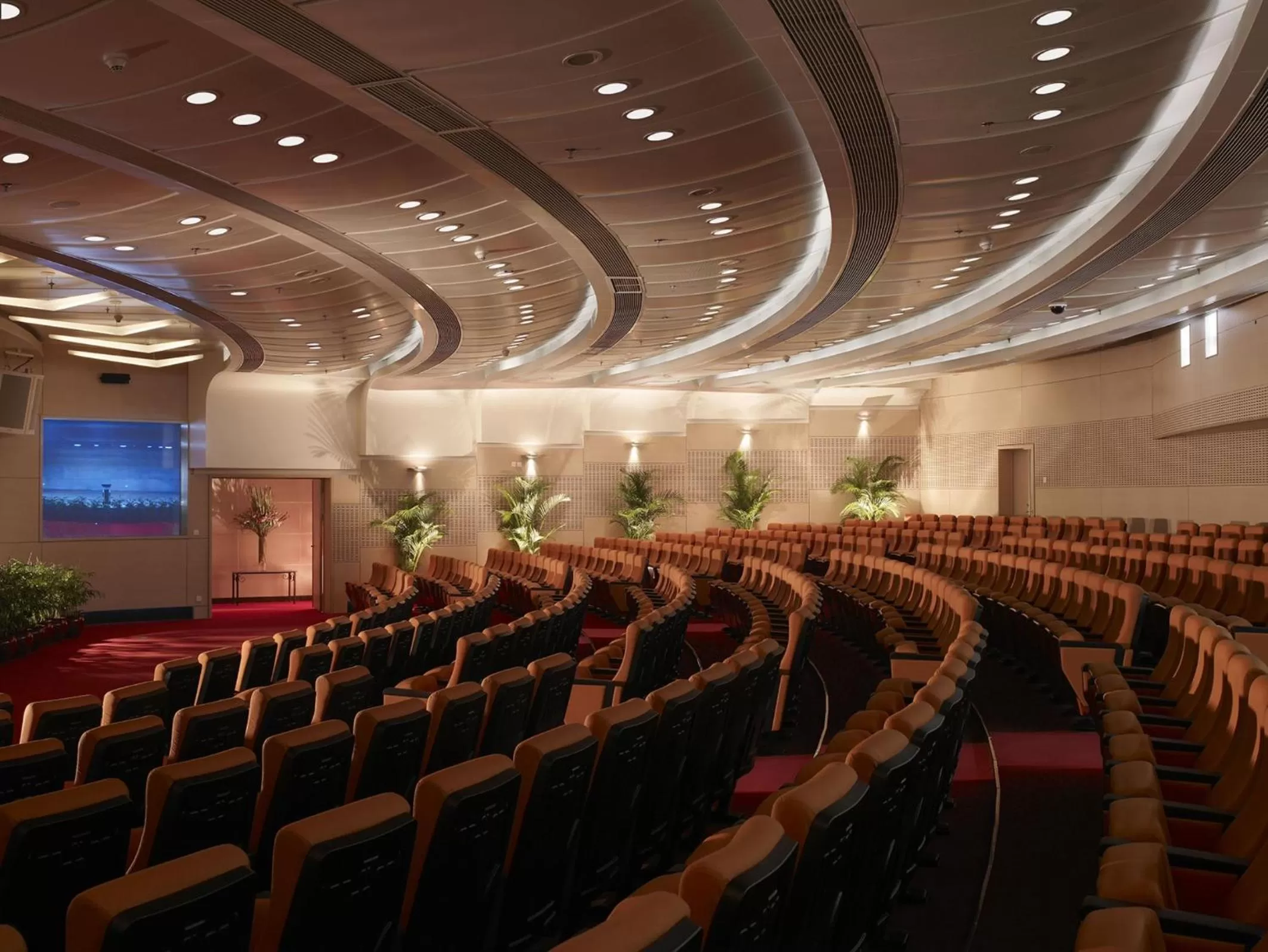 Business facilities in Crowne Plaza Shenzhen Futian