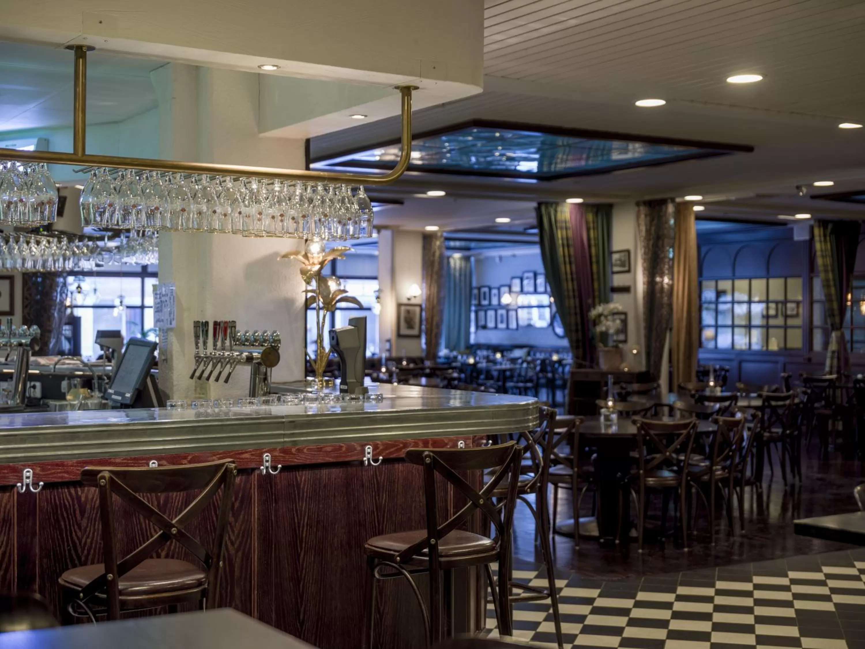 Lounge or bar in Clarion Hotel Winn